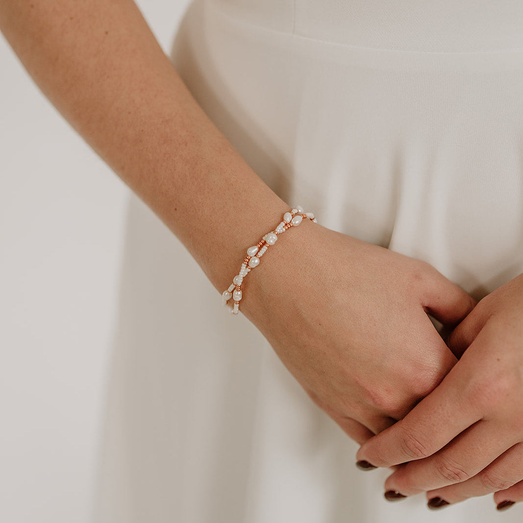Linnea | Brautarmband mit kleinen echten Perlen - 2er Set