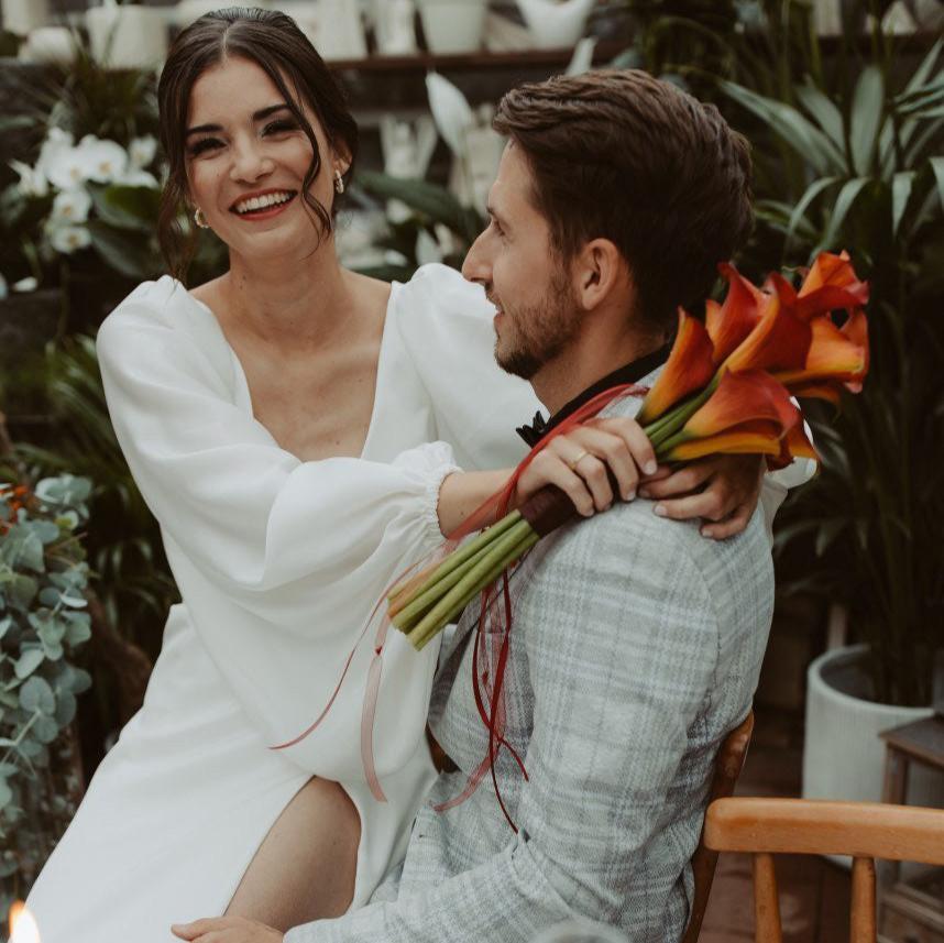 Brautohrring Heidi mit Süßwasserperlen in der Farbe Gold, 21177