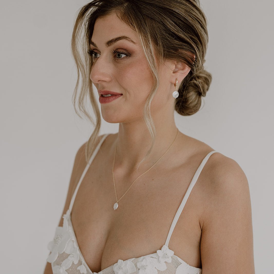 Halskette Hochzeit mit Süßwasserperle Clara in der Farbe Gold