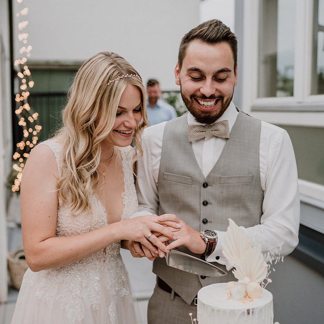 Brauthaarschmuck Basic I mit Perlen in der Farbe Gold, 19102