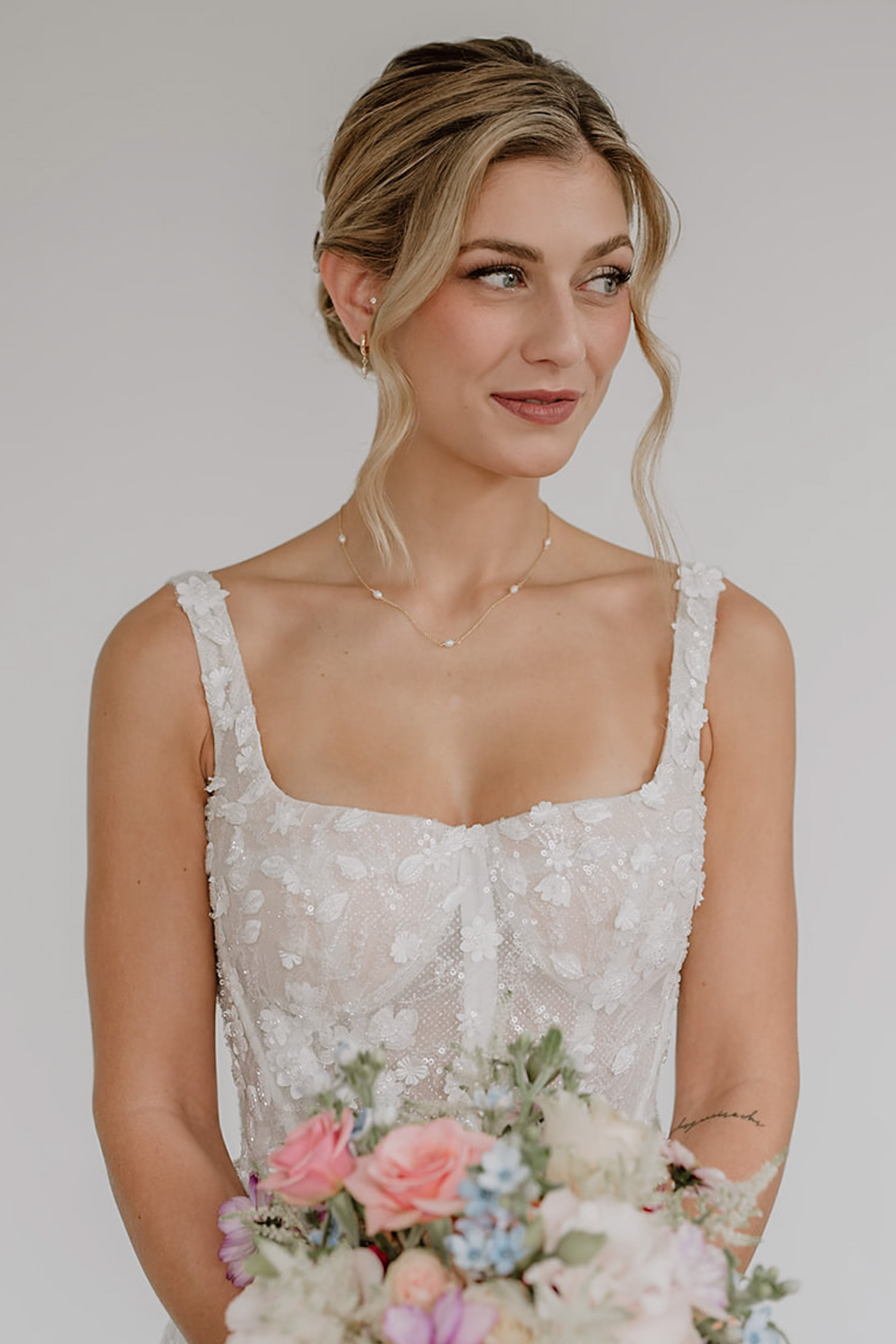 Resi | Brautcreolen mit Perle TEST hell