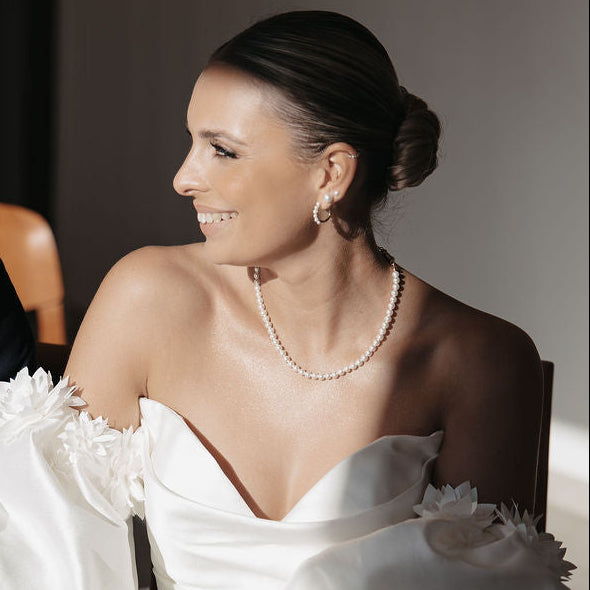 Laura | Brautperlenkette mit Schmuck Karabiner