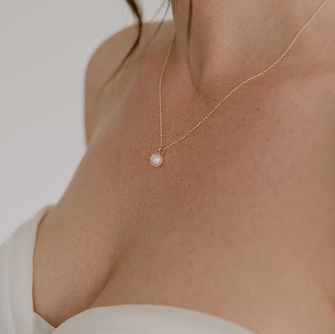 Collier Beatrice 585er Gelbgold mit Süßwasserperle