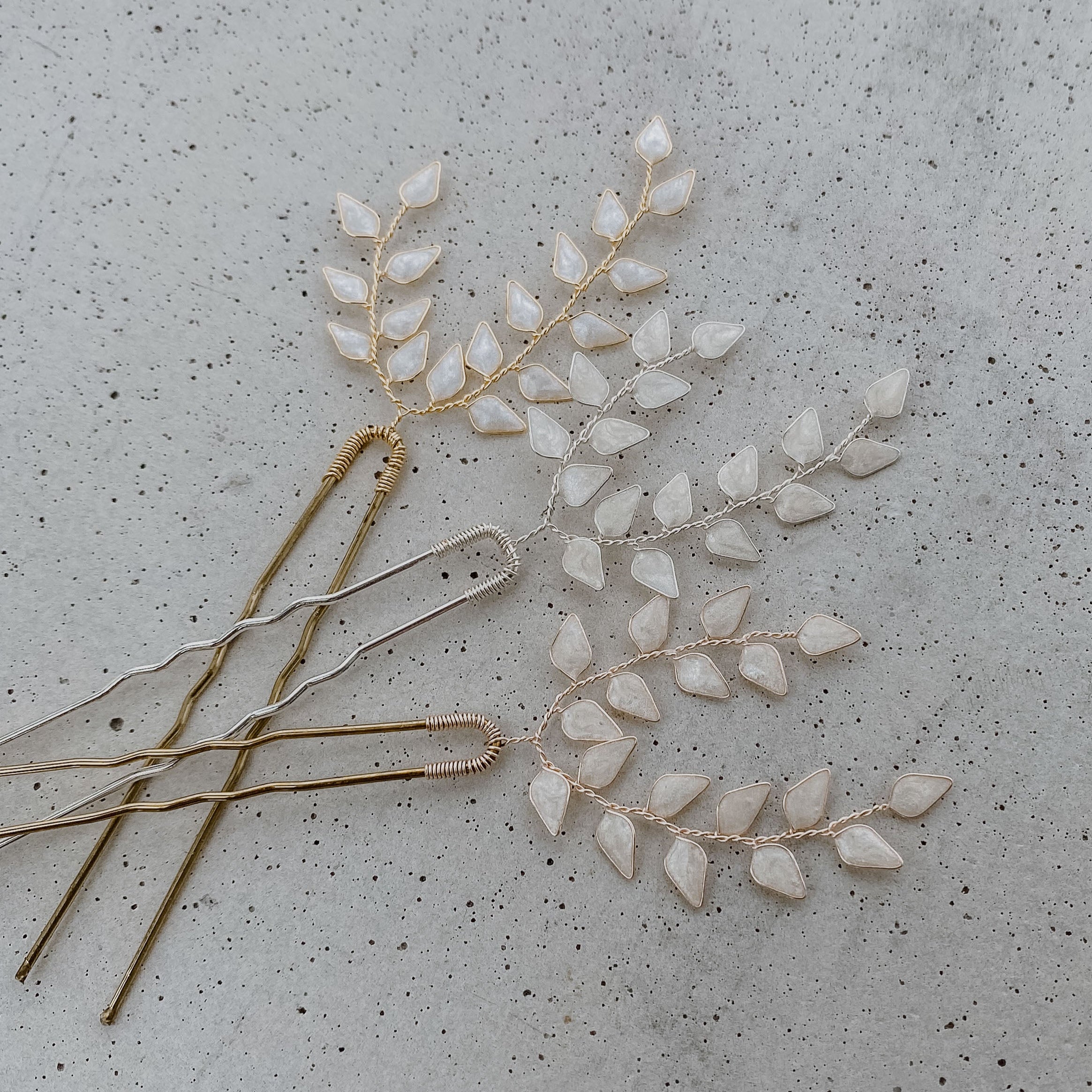 Lana | Brauthaarschmuck - Haarnadeln mit Blättern