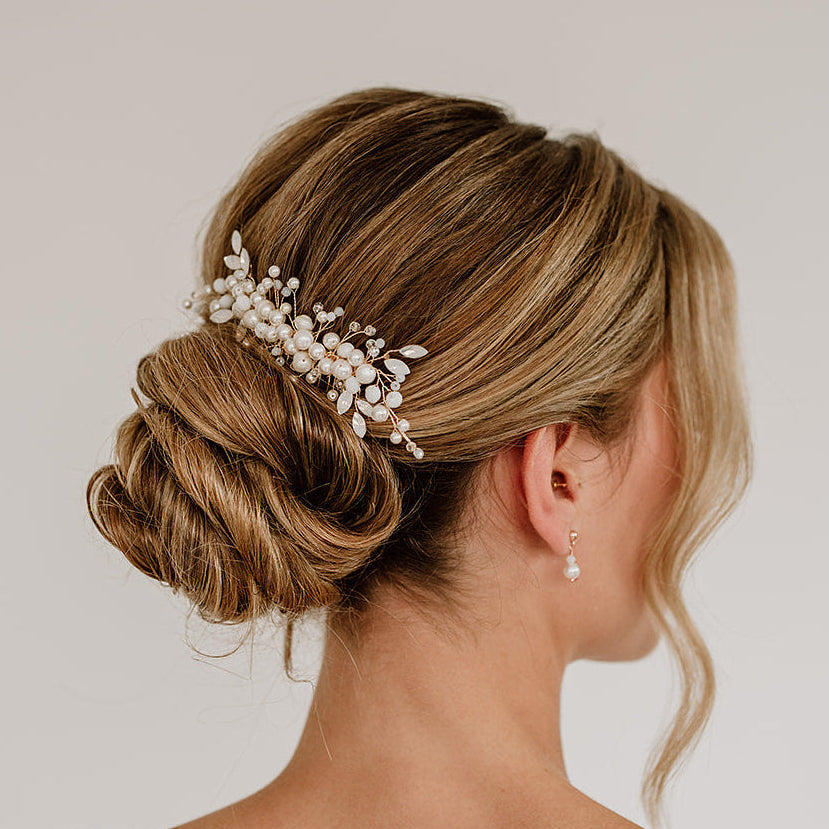 Kris | Haarschmuck Hochzeit - Haarkamm mit Perlen & Kristallen