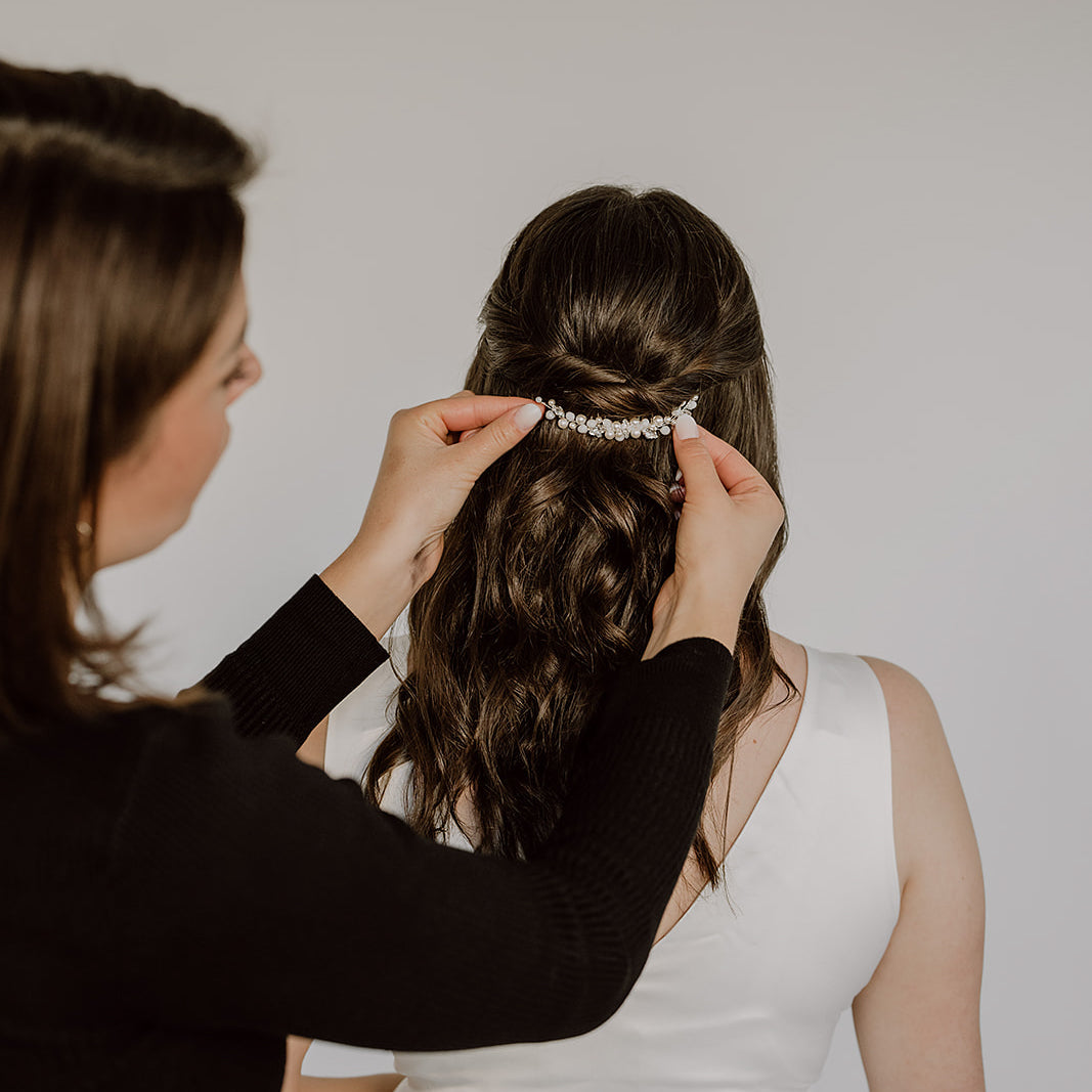 Kylie | Brauthaarschmuck, Haarkamm mit Perlen und Kristallen