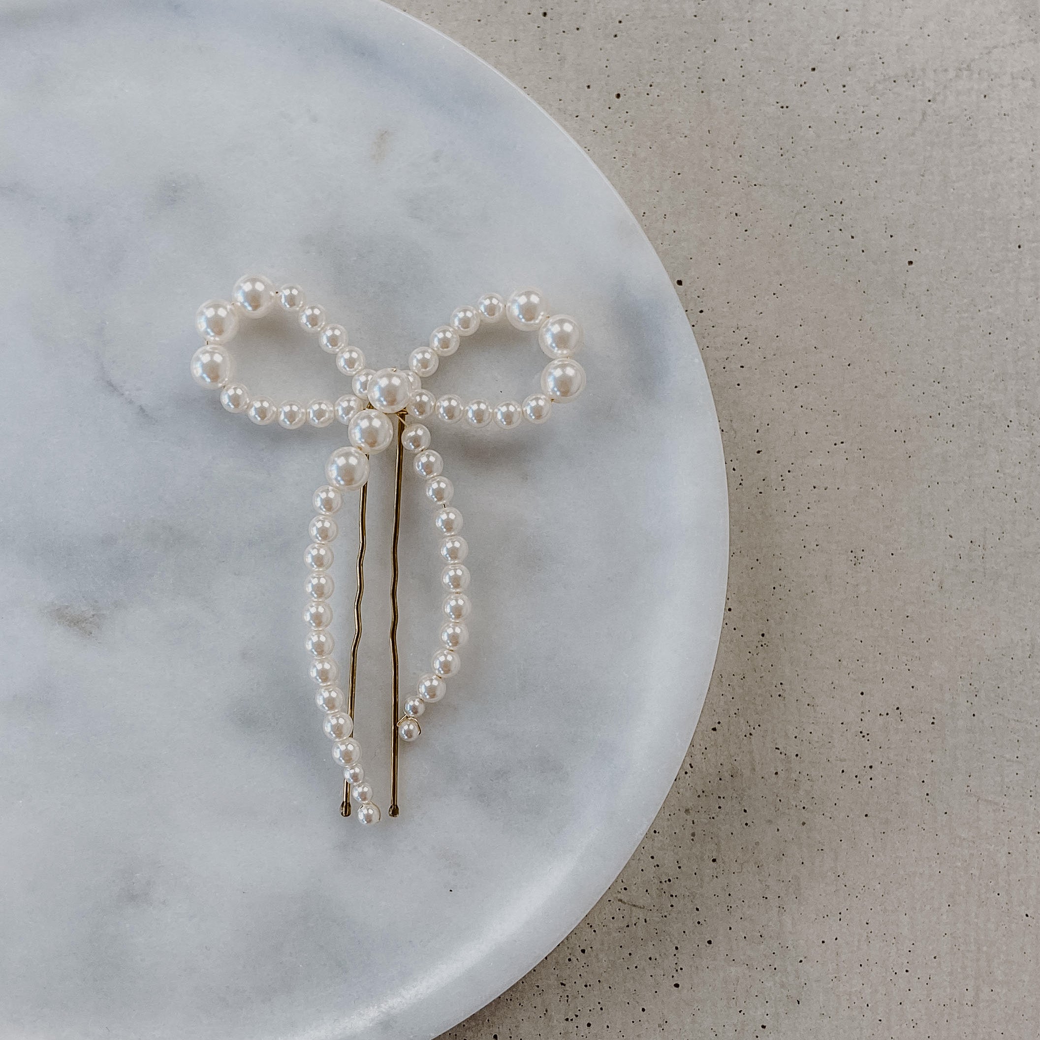 Pina | Haarschmuck Hochzeit - Haarnadeln Schleife aus Perlen