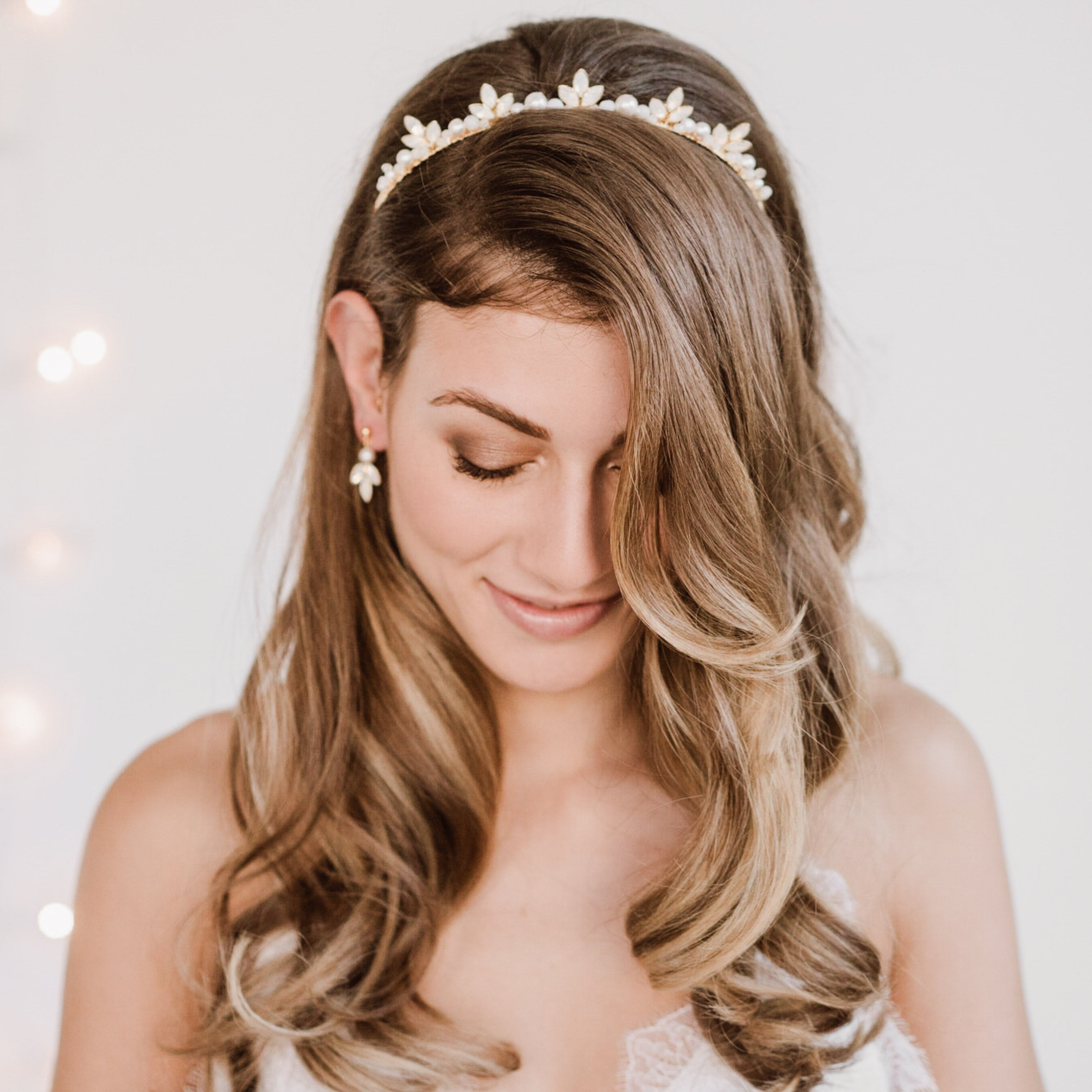 Kate | Diadem Hochzeit Haarreif mit Perlen und Kristallen Krone