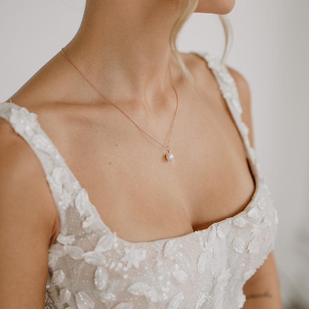 Linda | Halskette Hochzeit mit echter Süßwasserperle