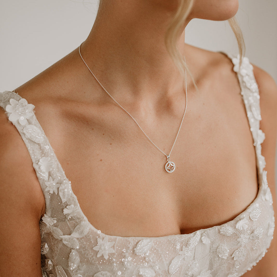 Olivia | Braut Halskette runder Anhänger