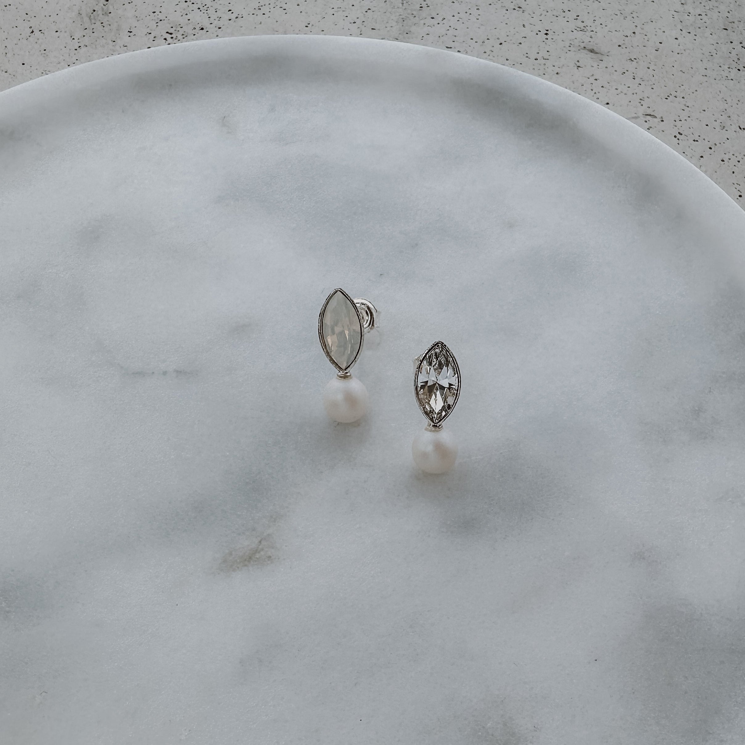 Ohrstecker Hochzeit Kylie mit Perle in der Farbe Silber, 23274