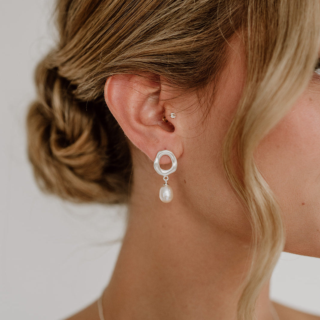 Allora | Braut Ohrringe mit echter Perle