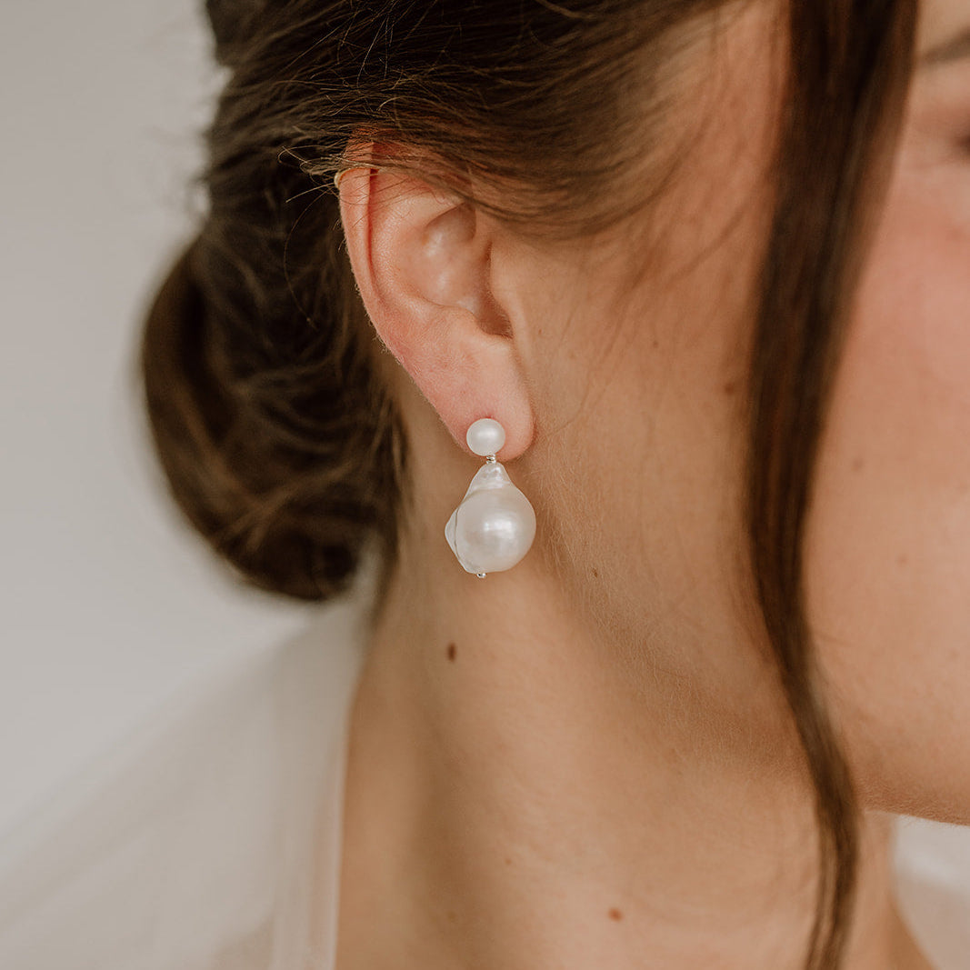 Aurelia | limitierte Ohrringe Hochzeit mit echter Barockperle