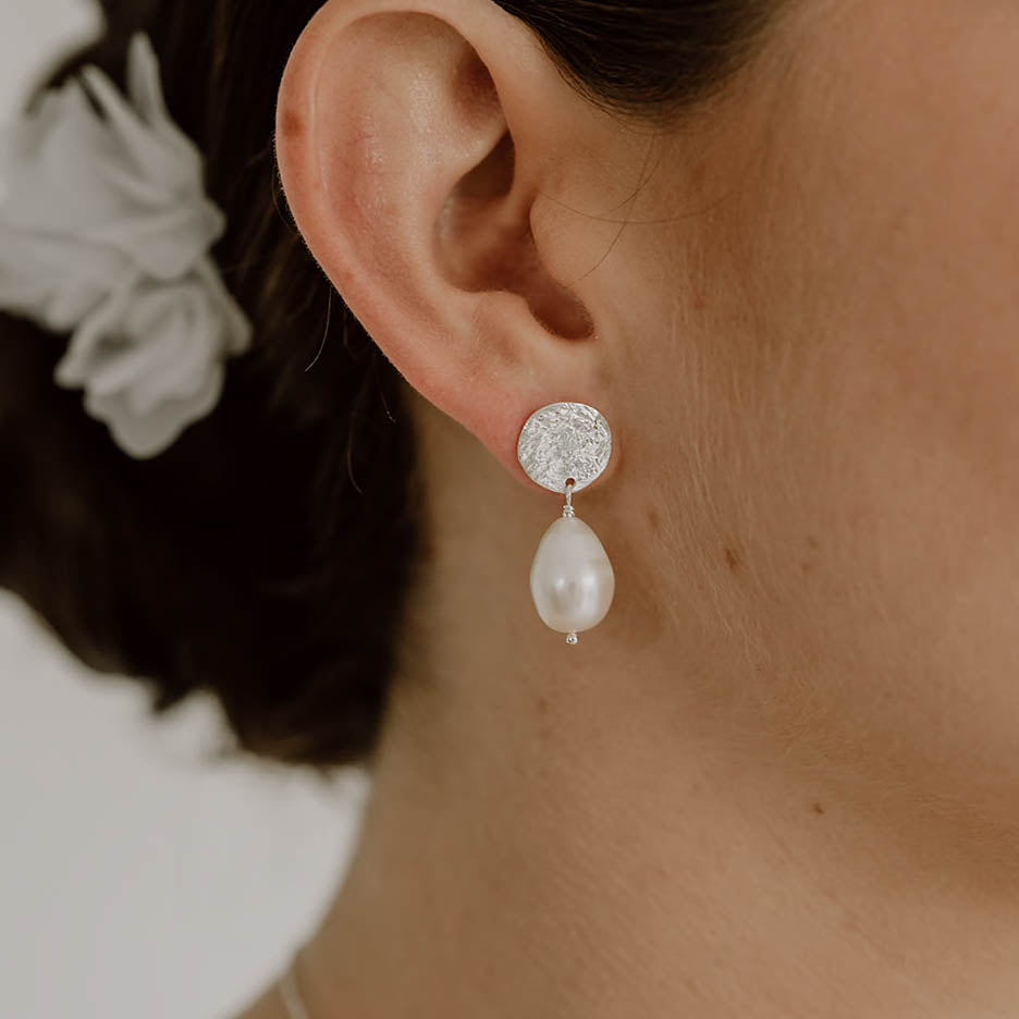 Johanna | Ohrringe Hochzeit mit Süßwasserperle - echte Perle
