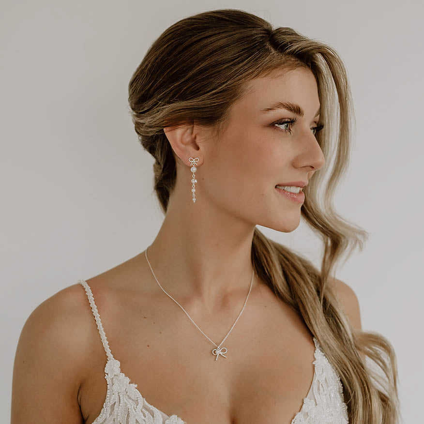 Pinella | Halskette Braut mit Schleife und Perle