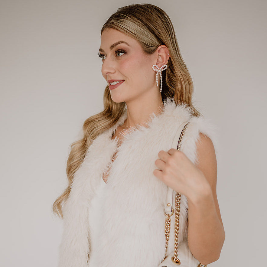 Pina | Brautohrringe Schleife aus Perlen