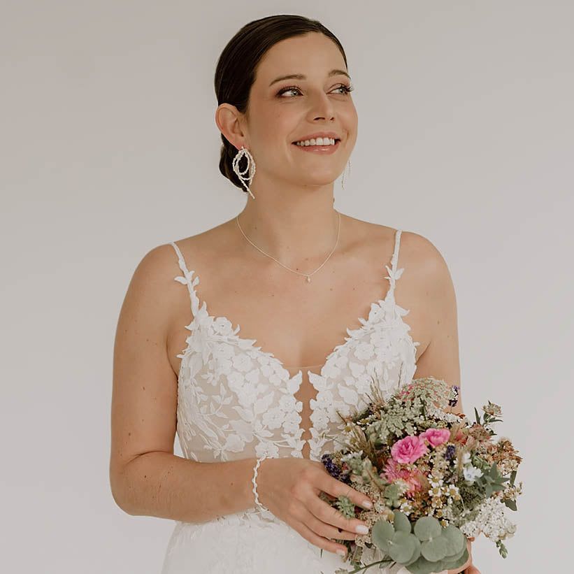 Belina | Armreif Hochzeit schlicht mit kleinen Perlen - Bangle