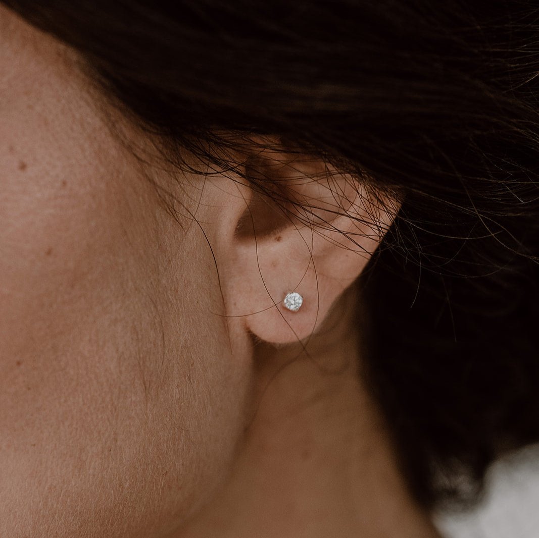 Sanna schlichte Brautohrstecker mit Zirkonia in der Farbe Silber, 22190