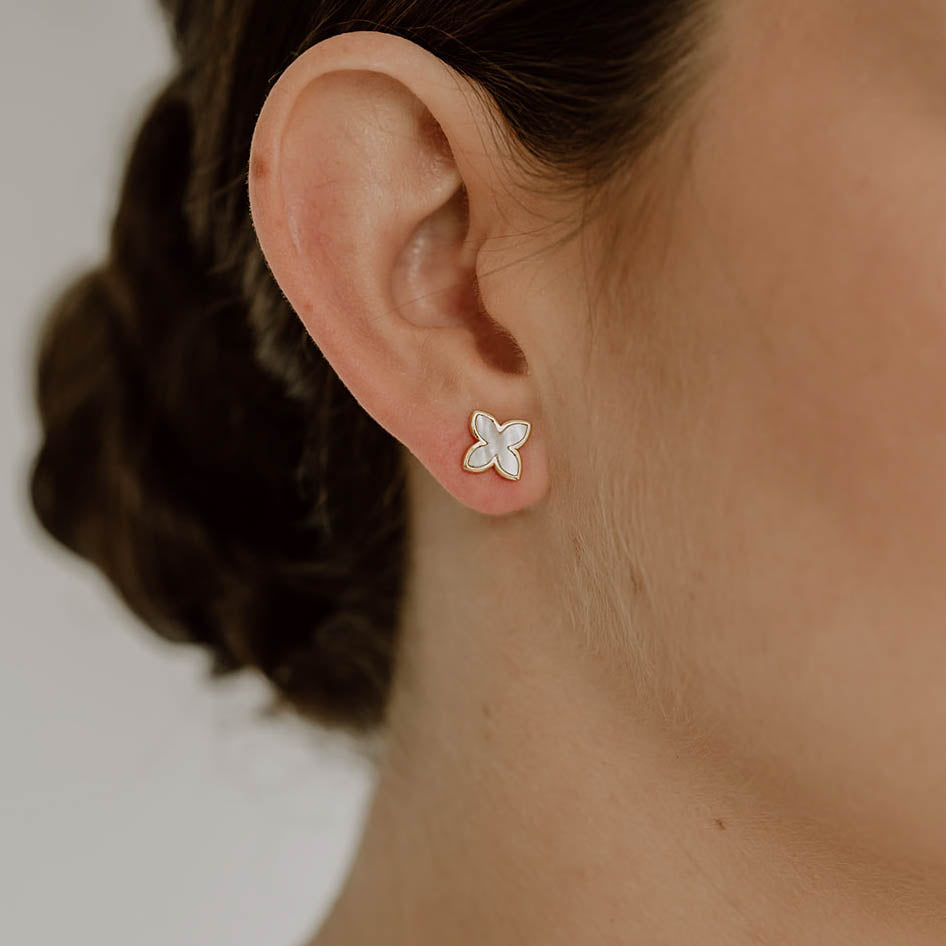 Daisy | Ohrstecker Hochzeit mit Blüte