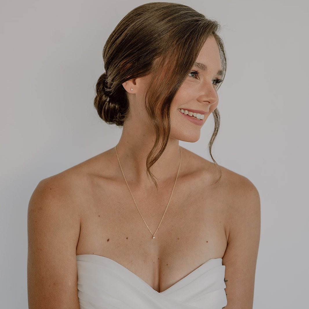 Sanna Halskette Hochzeit mit Zirkonia Kristall in der Farbe Gold