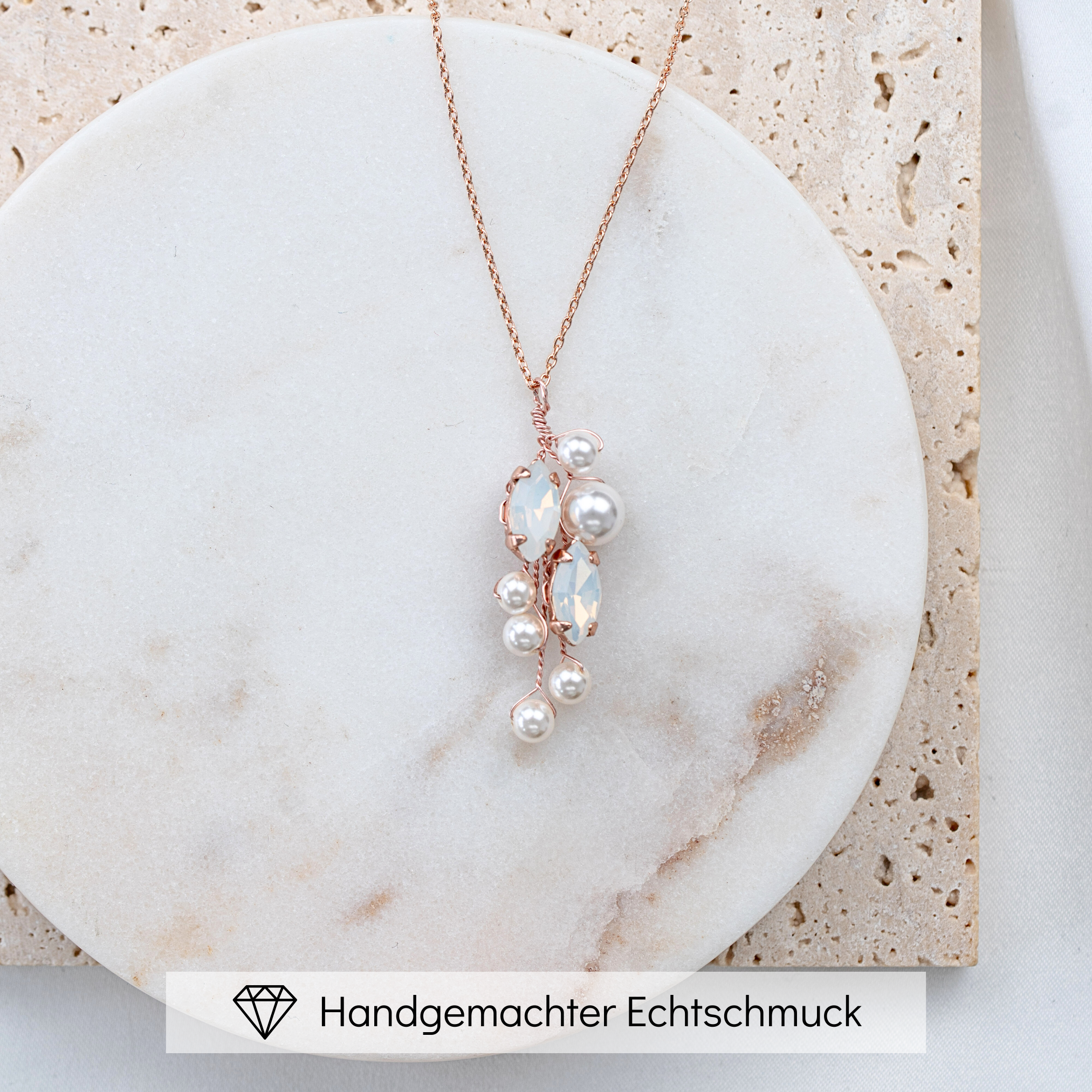 Anastasia | Halskette Hochzeit mit Perlen und Kristallen