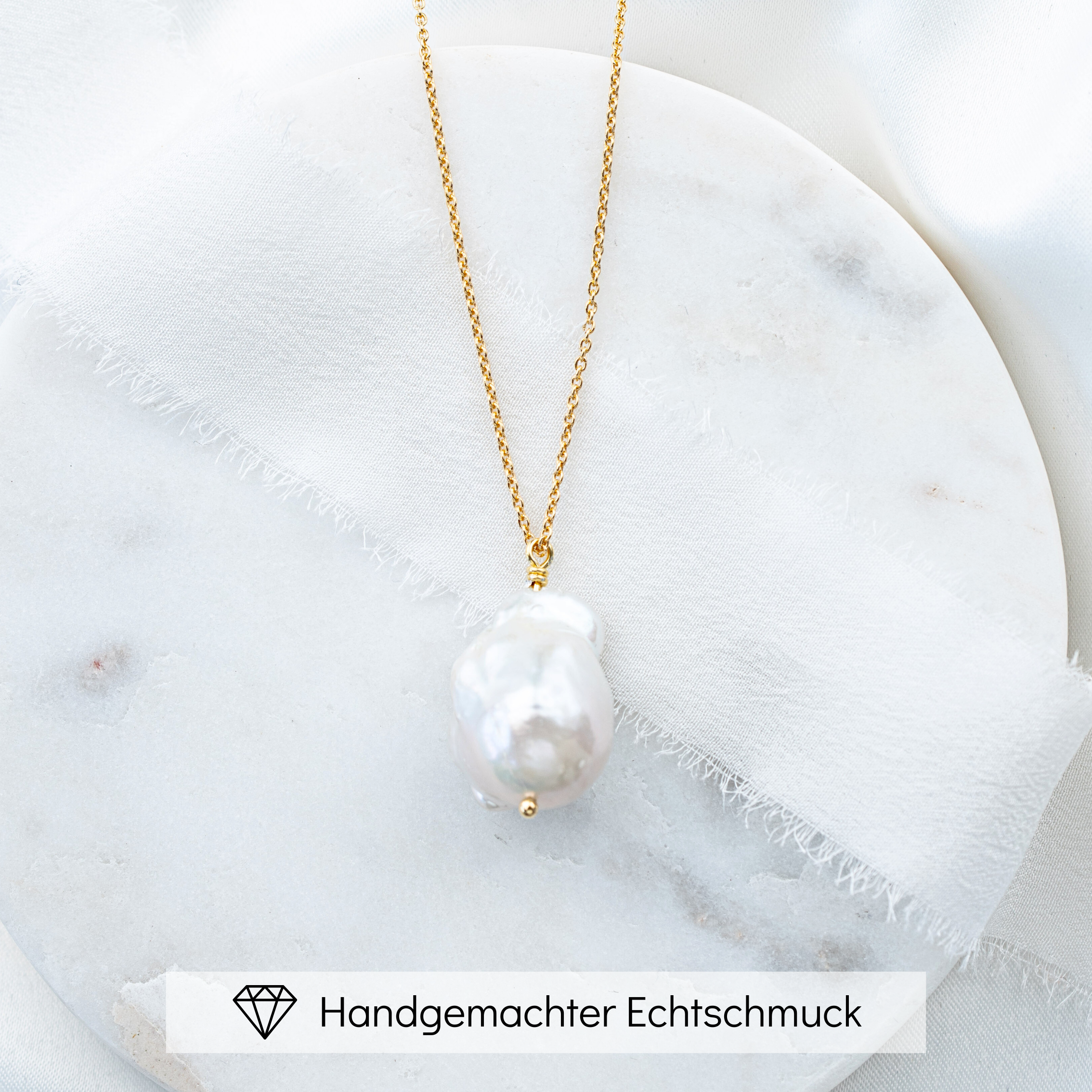 Aurelia | limitierte Halskette Hochzeit mit echter Barockperle