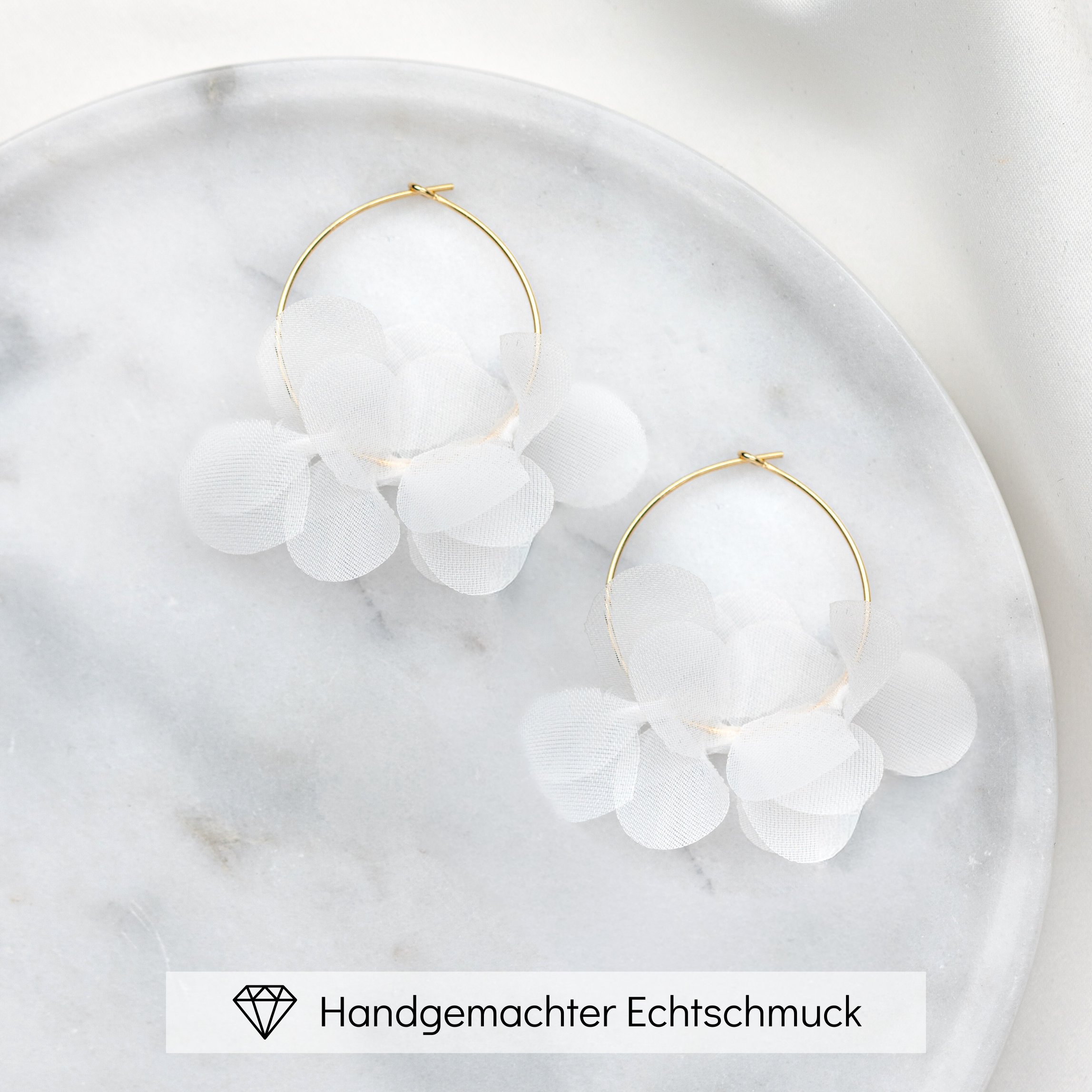 Flora klein | Braut Creole mit Stoffblüte