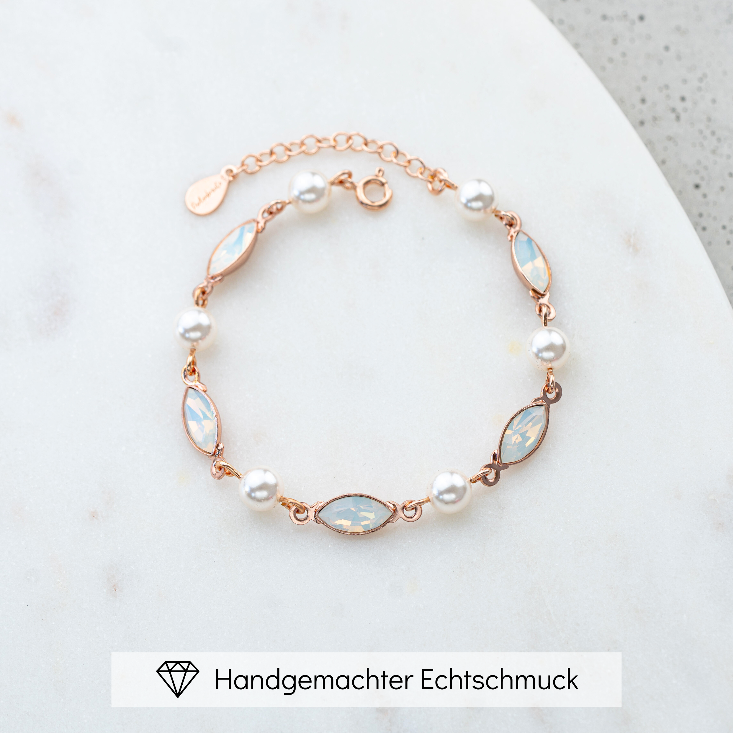 Kylie | Armband Hochzeit mit Perlen und Kristallen