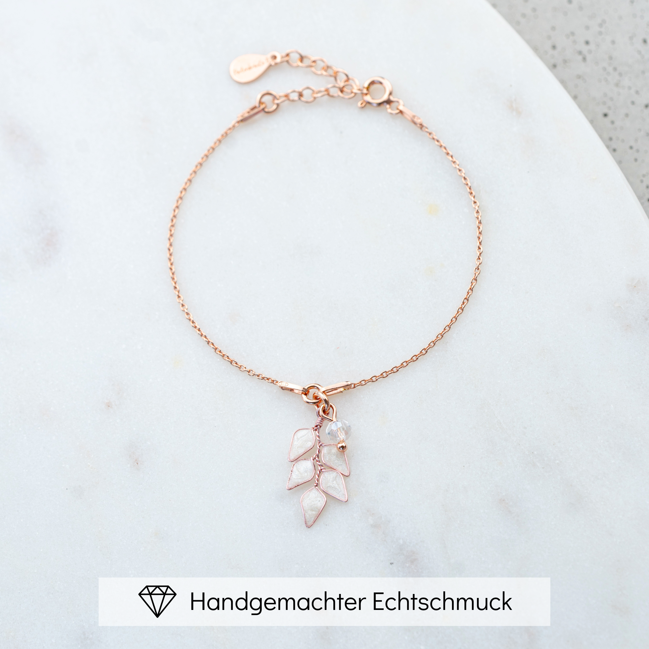 Lana | Brautarmband mit Blatt dezent