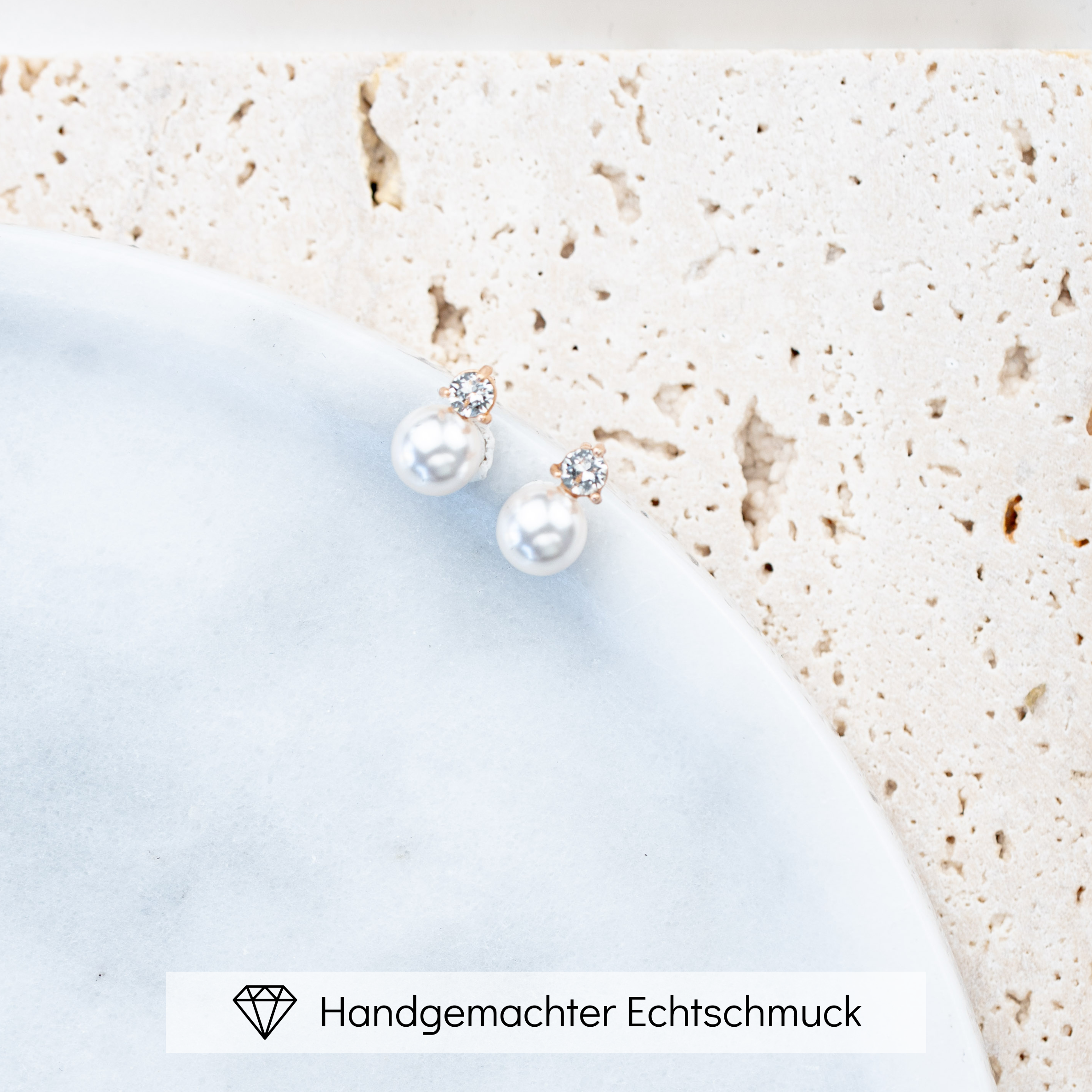 Smilla | zarte Brautohrstecker mit Zirkonia und Perle