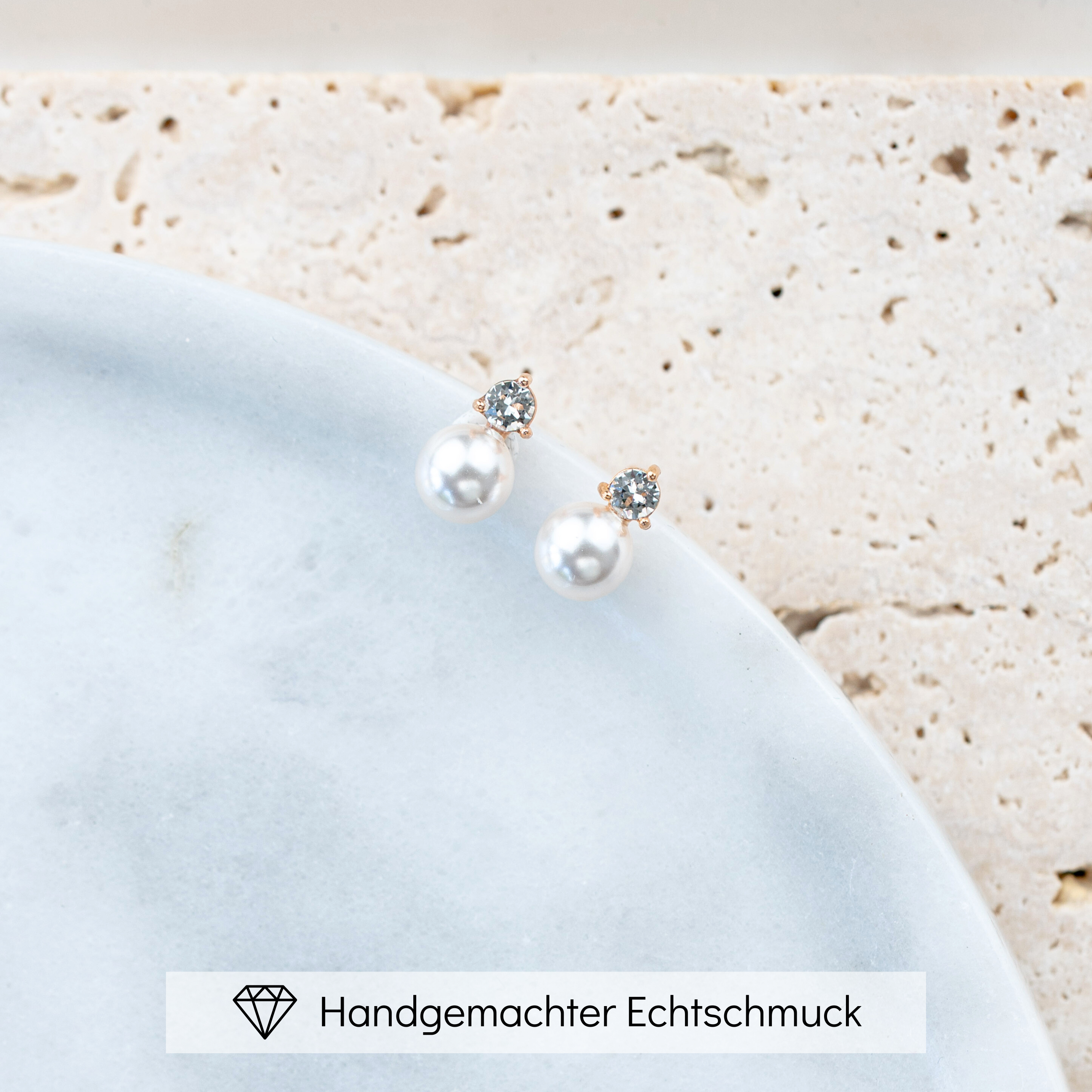 Smilla | zarte Brautohrstecker mit Zirkonia und Perle
