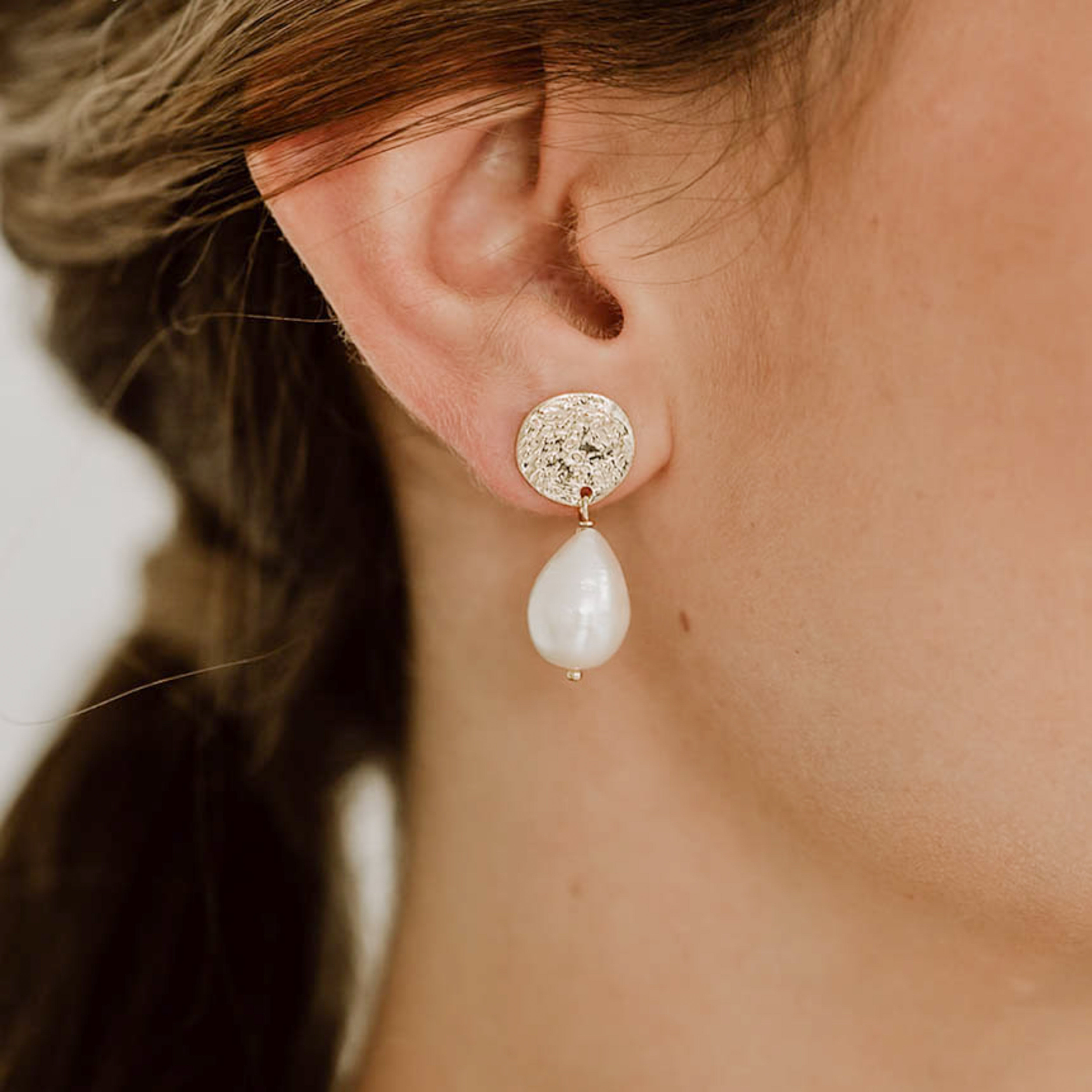 Johanna | Ohrringe Hochzeit mit echter Süßwasserperle