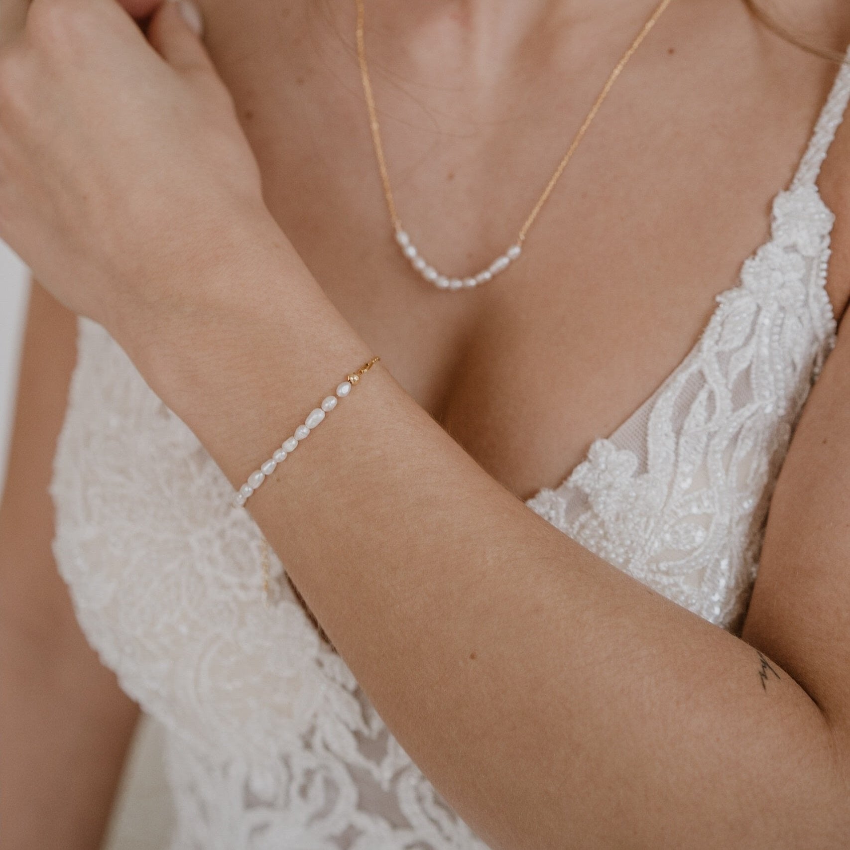 Linn Brautschmuck Set mit Süßwasserperlen in der Farbe Gold, 21327 