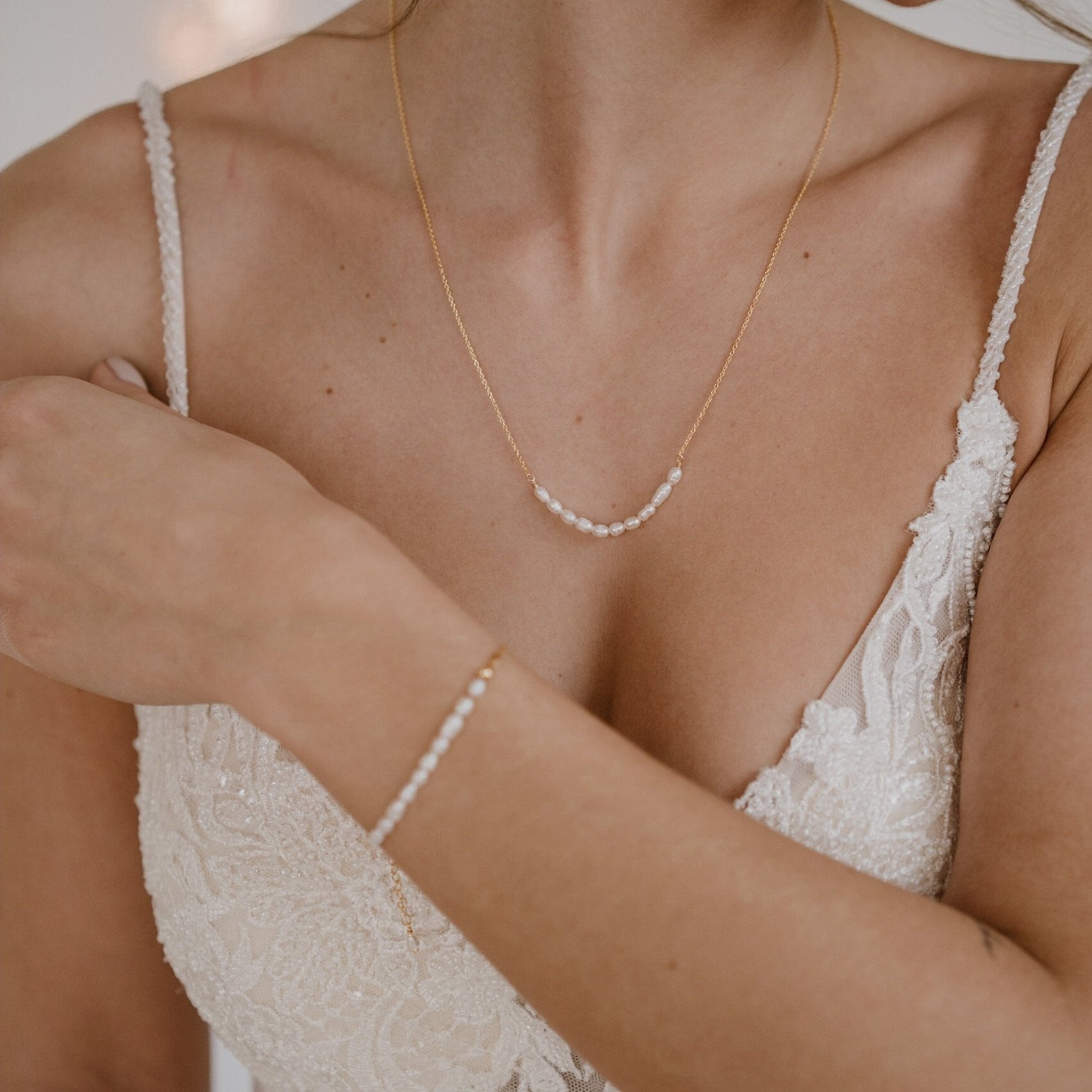 Linn Brautschmuck Set mit Süßwasserperlen in der Farbe Gold, 21327 