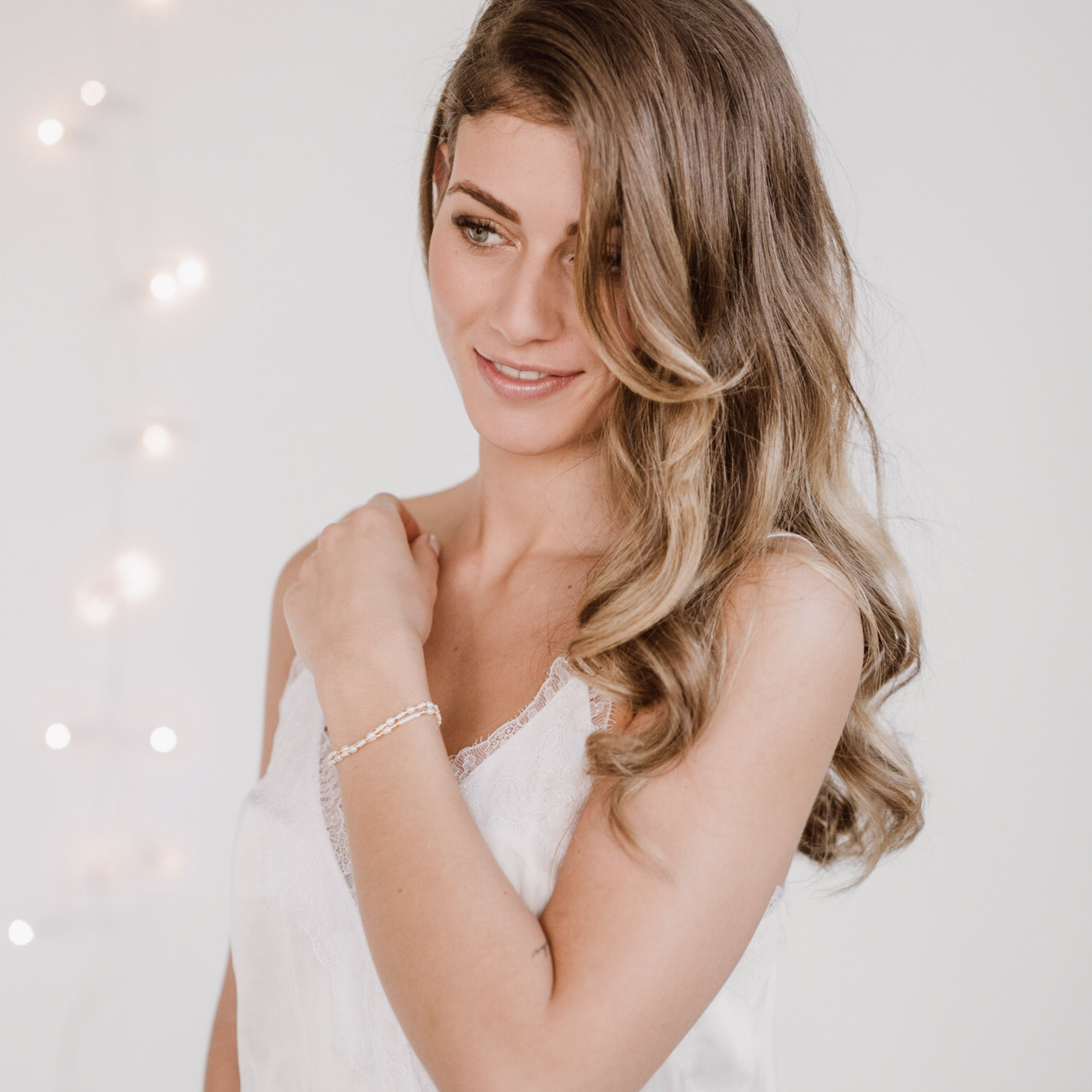 Linnea | Brautarmband mit kleinen echten Perlen - 2er Set