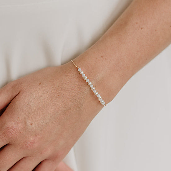 Mila | Armband Hochzeit mit Perlen dezent