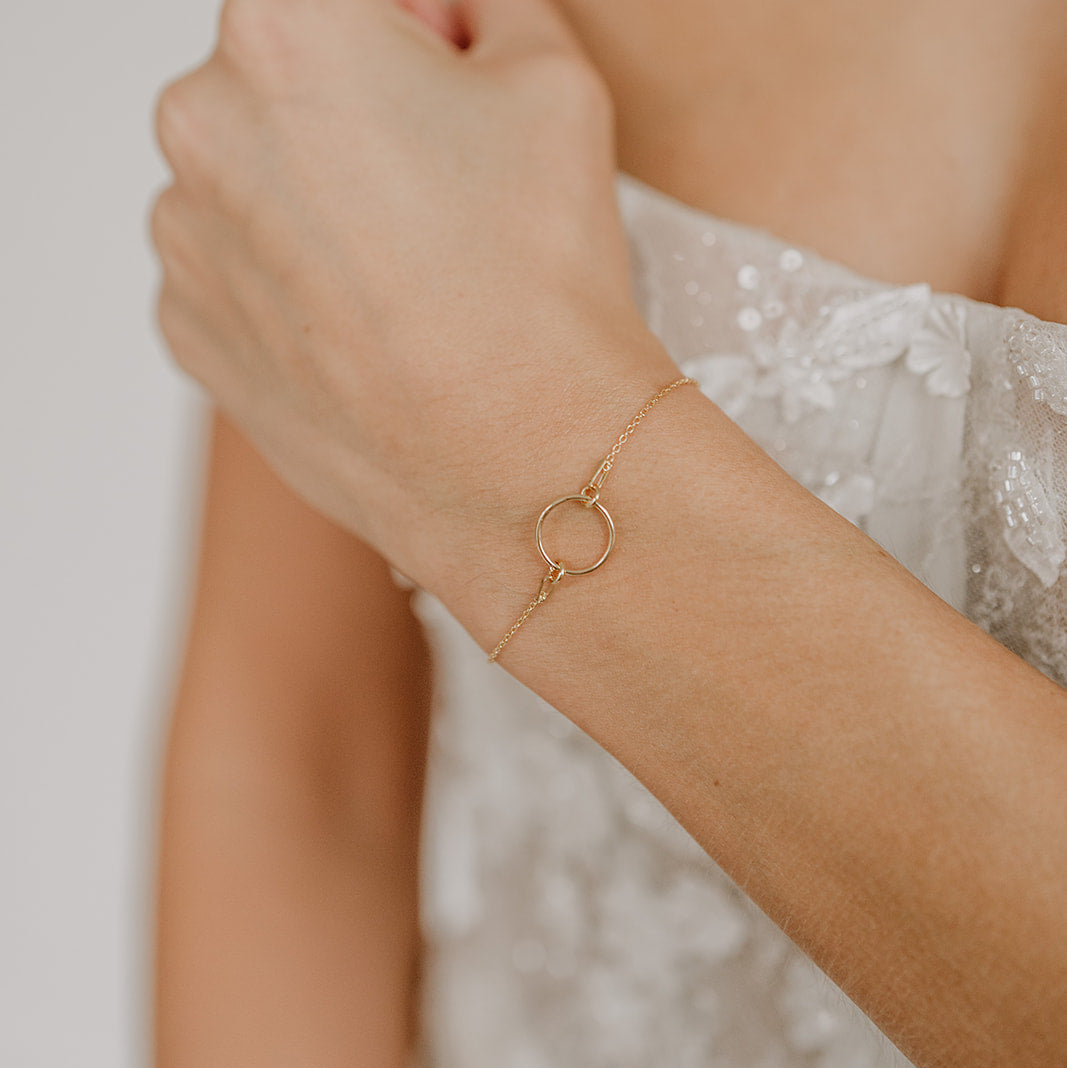 Toni | Hochzeit Armband mit Kreis dezent