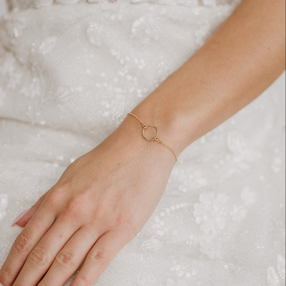 Toni | Hochzeit Armband mit Kreis dezent