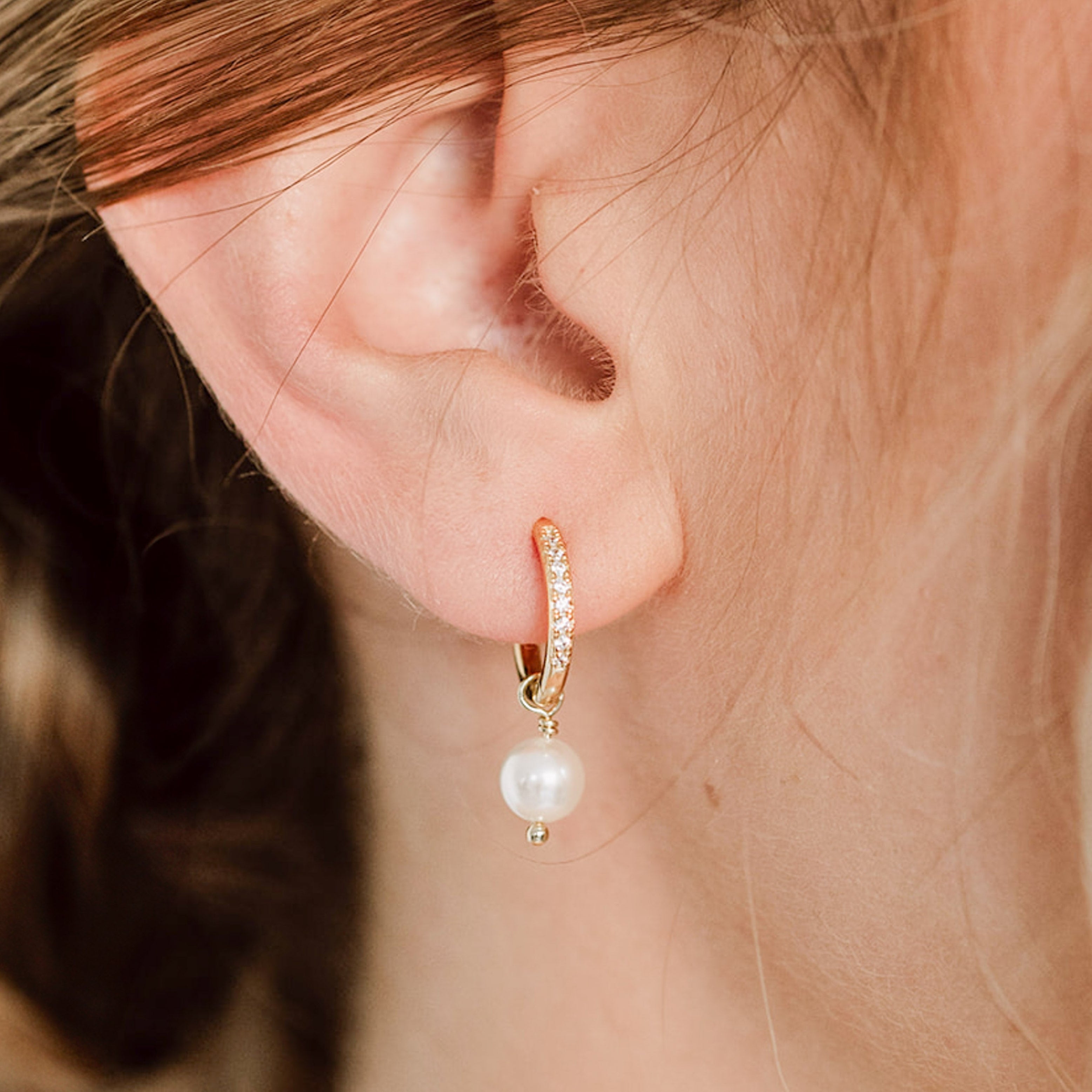 Anni | Brautohrringe mit Perle und Zirkonia