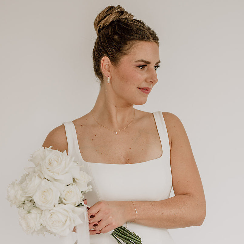 Belina | Braut Creolen mit kleinen Perlen