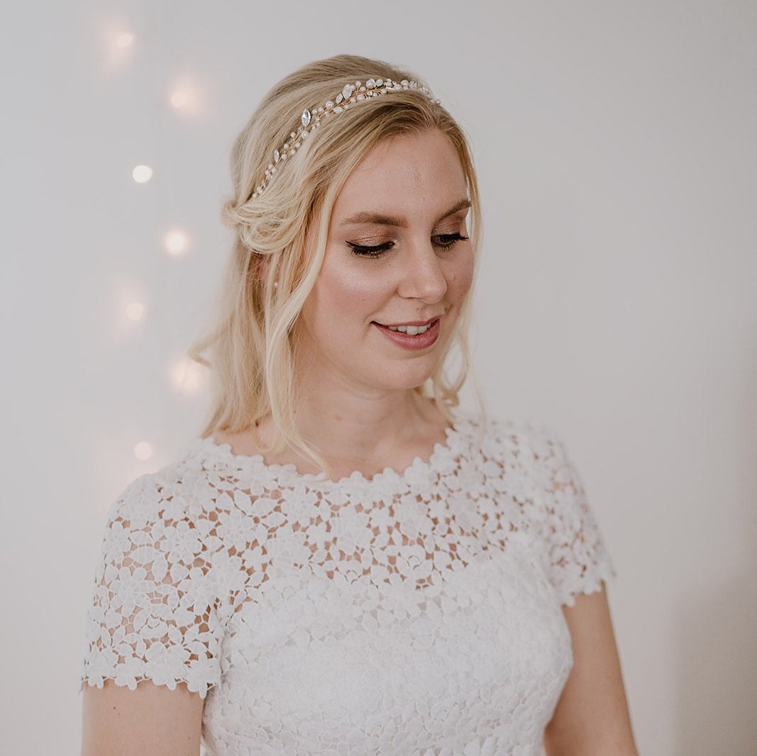 Luise | Haarschmuck Hochzeit, Headpiece mit Perlen und Kristallen