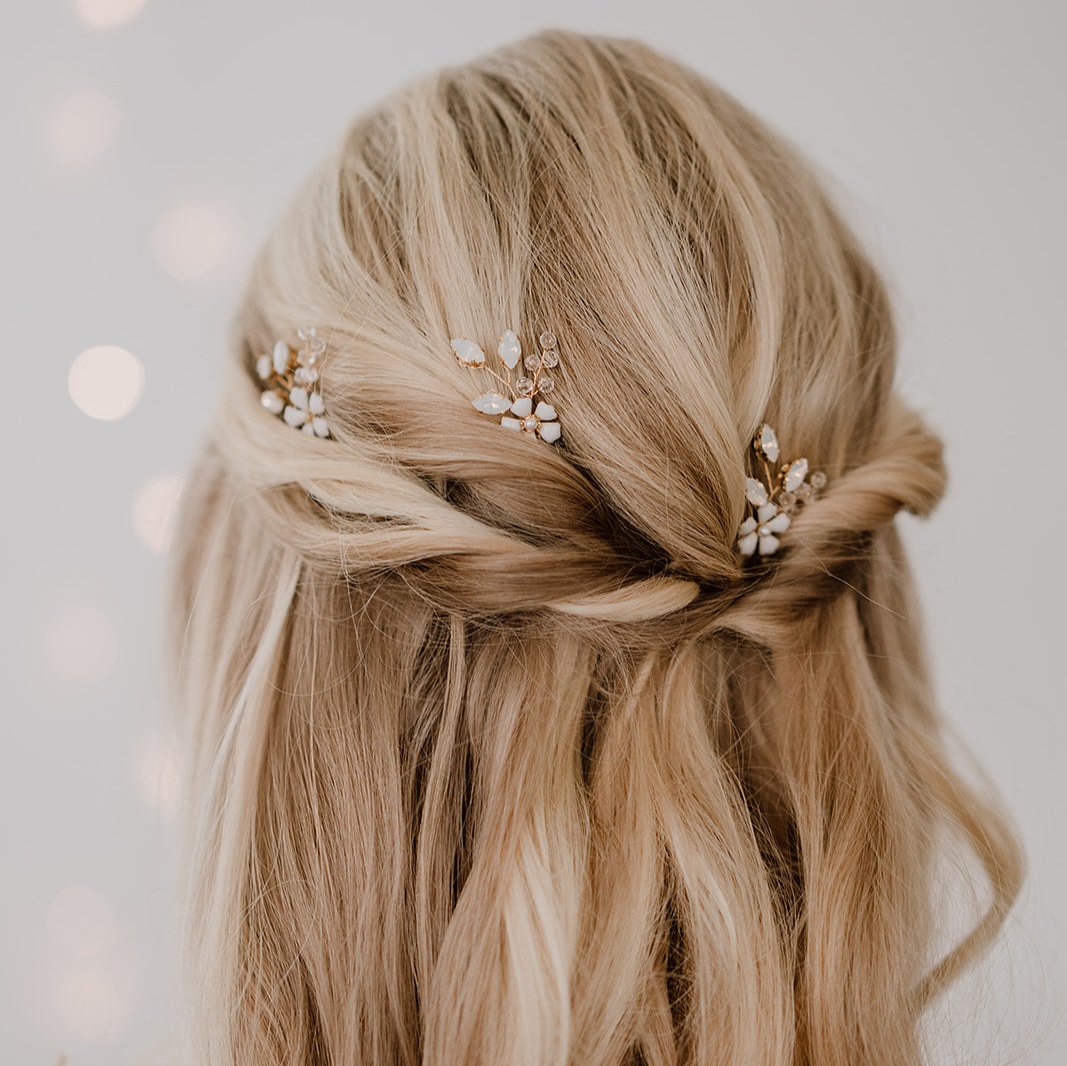 Annelie | Hochzeit Haarschmuck, Haarnadeln mit Blüten und Kristallen