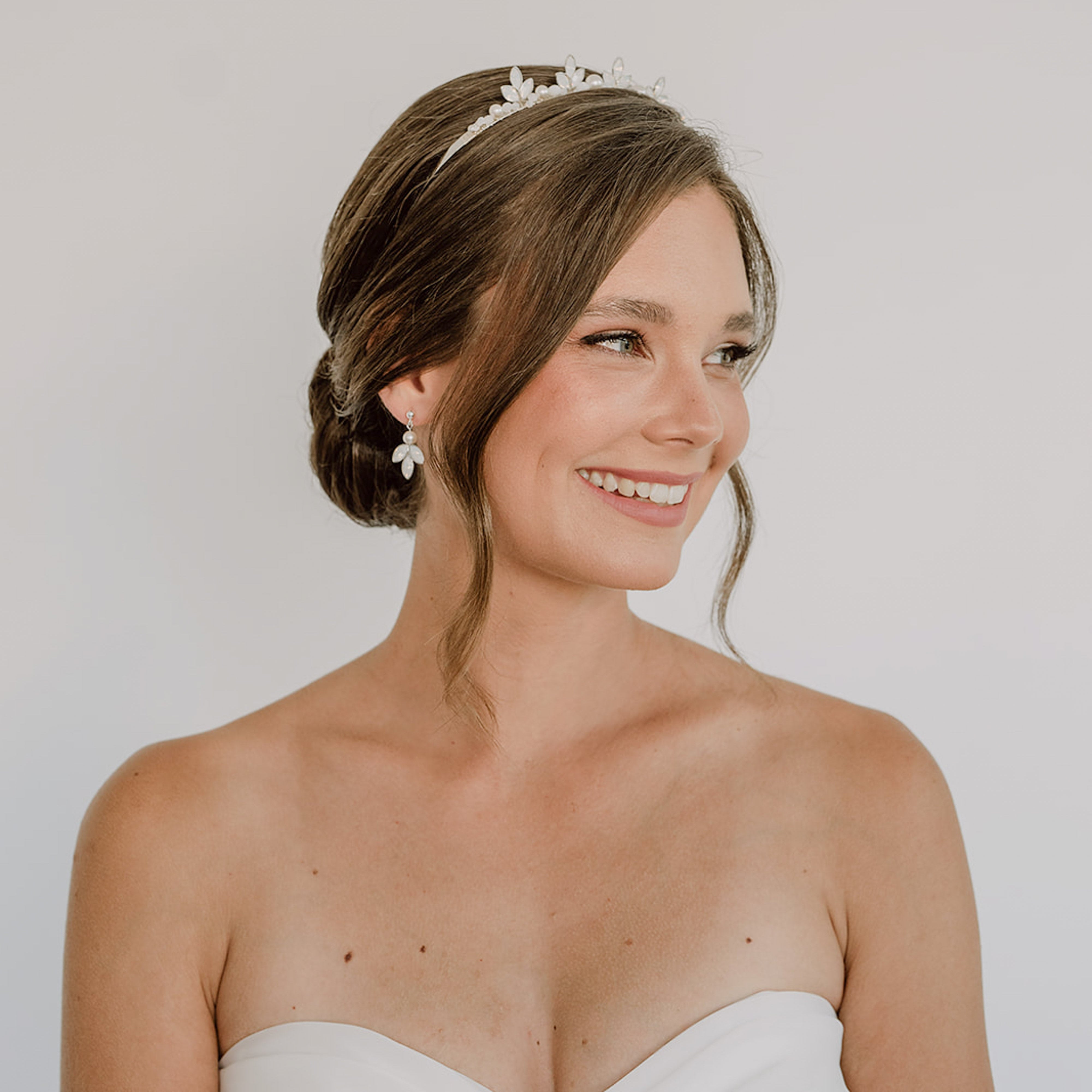Kate | Diadem Hochzeit Haarreif mit Perlen und Kristallen Krone