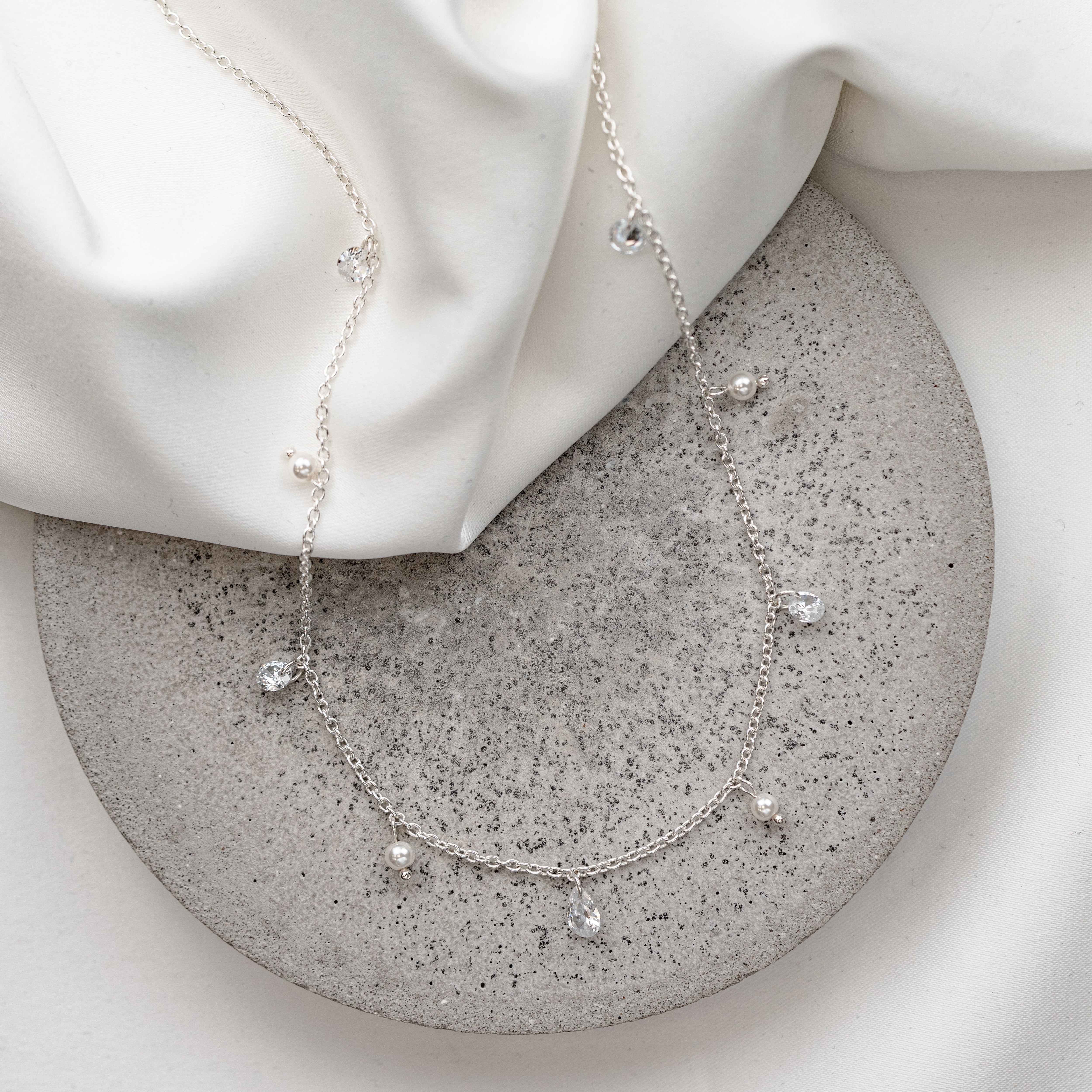 Amina | Braut Halskette mit Perlen