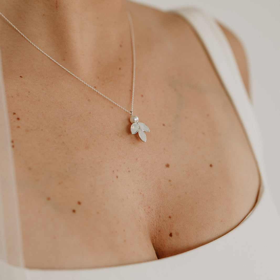 Kate | Braut Halskette mit Perle und Kristallen