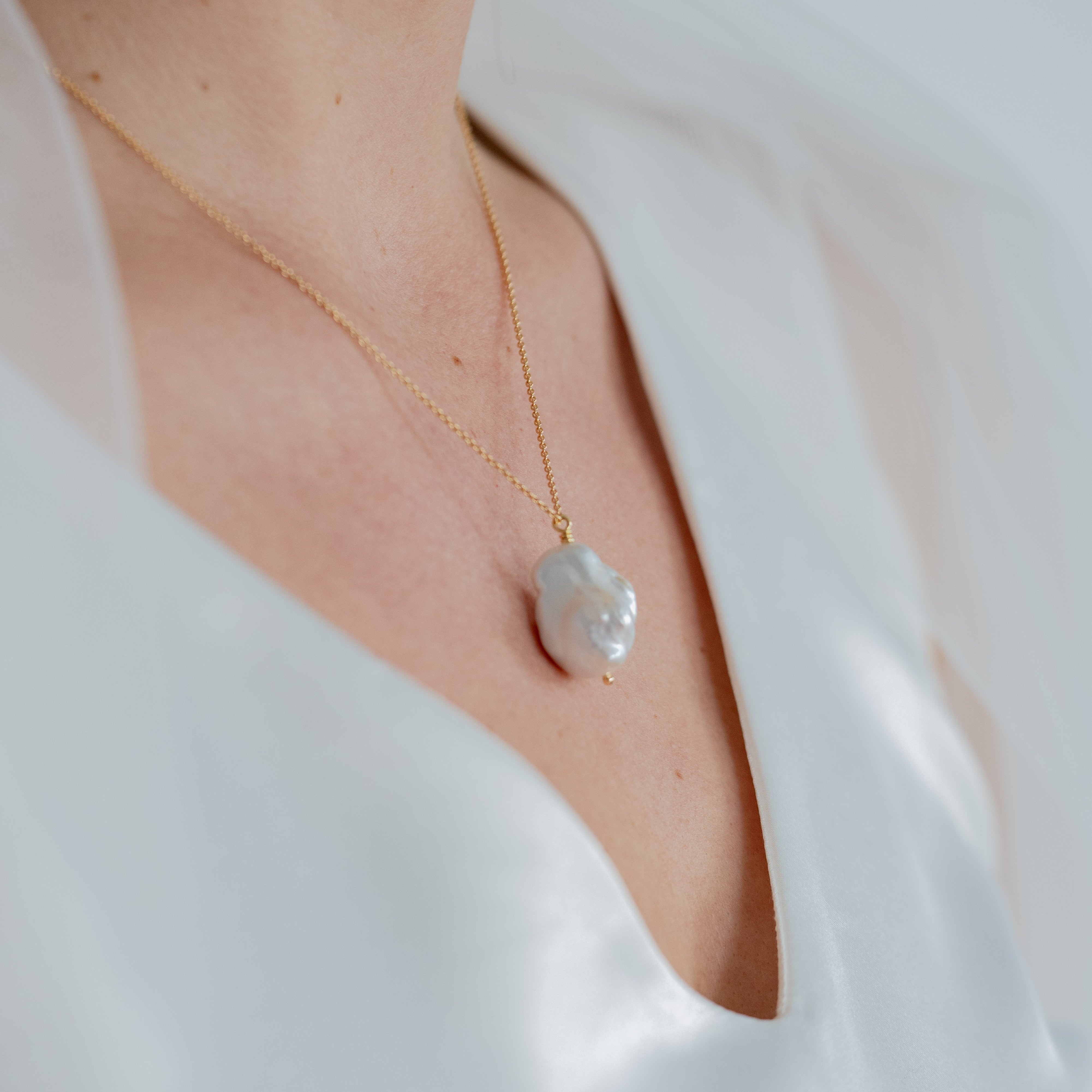 Aurelia | limitierte Halskette Hochzeit mit Barockperle
