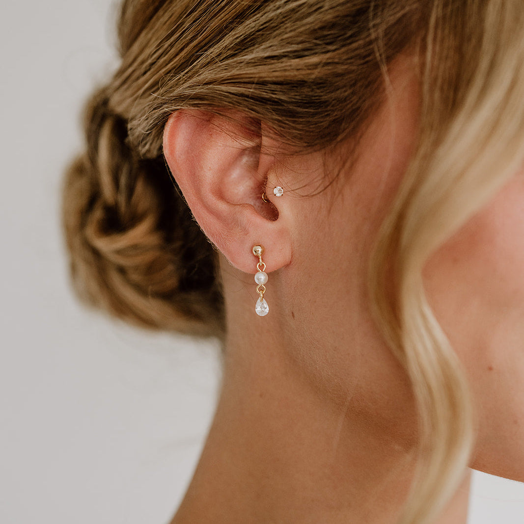 Amina | Braut Ohrringe mit Perlen und Kristallen