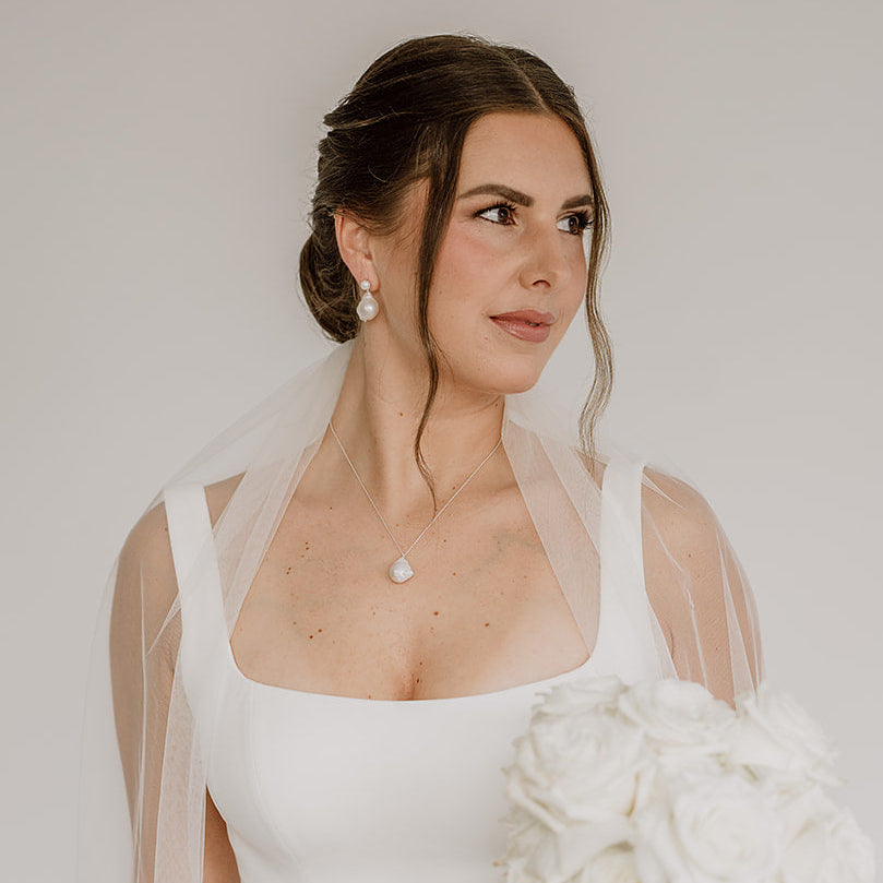 Aurelia | limitierte Ohrringe Hochzeit mit echter Barockperle