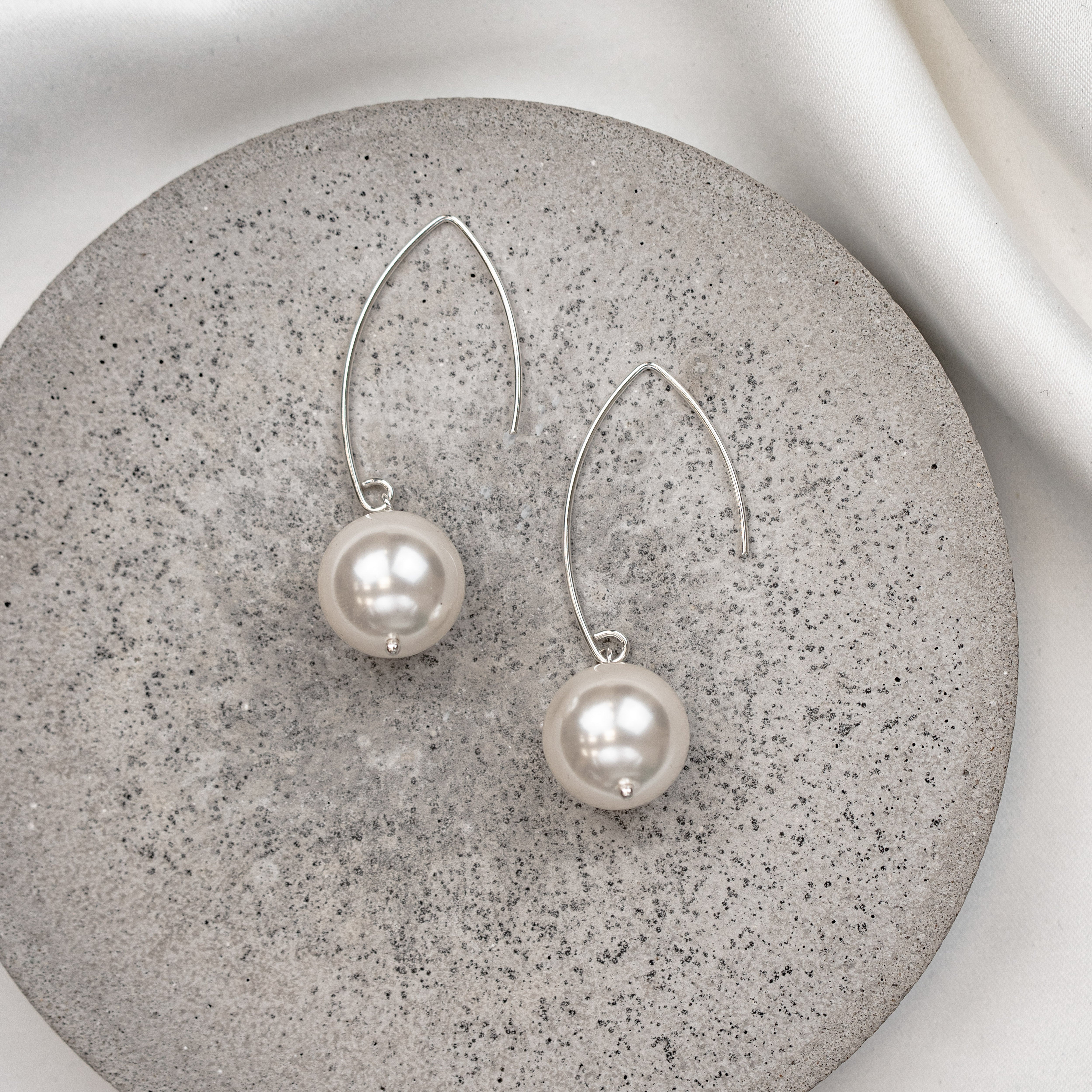 Hailey | Braut Ohrringe mit Perle