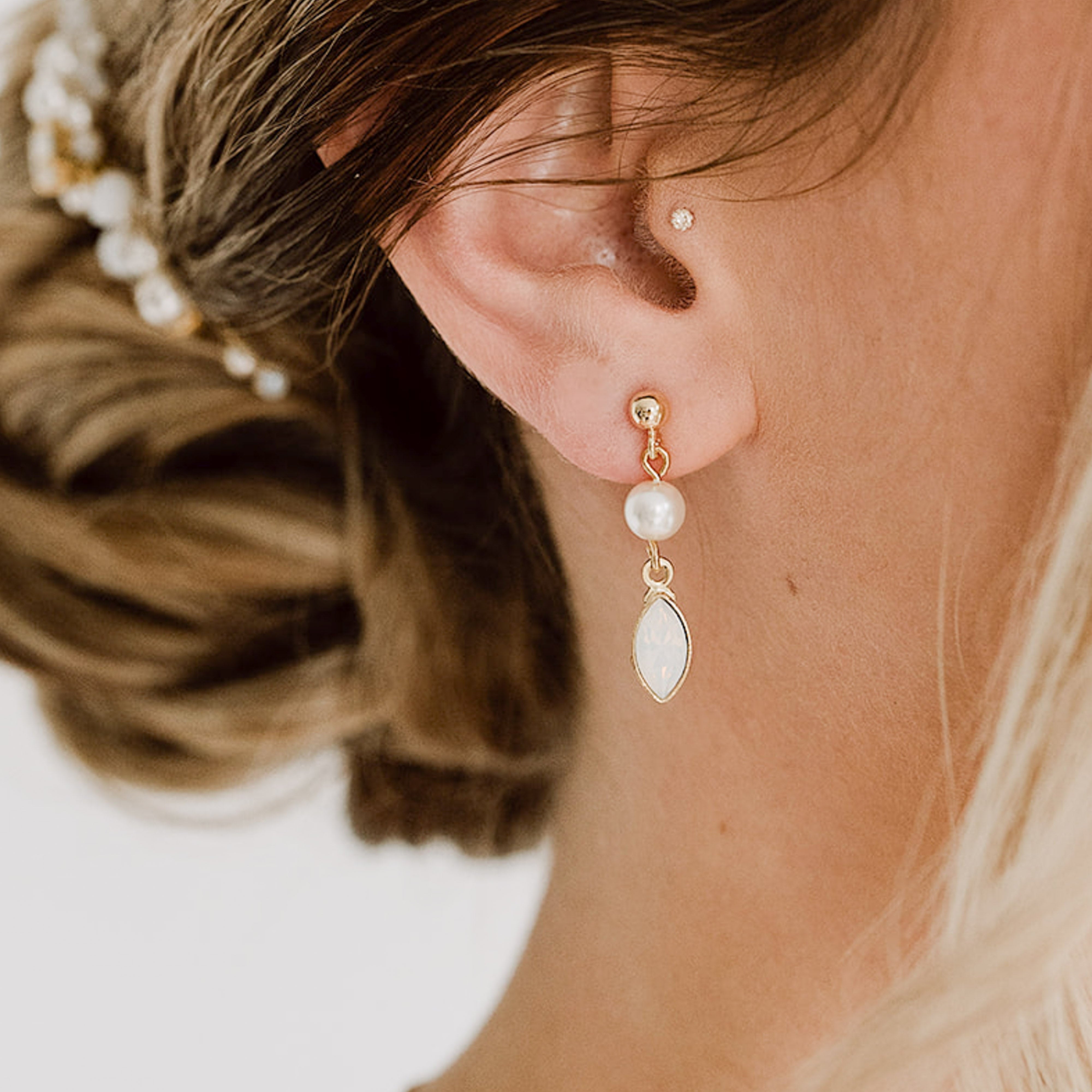 Kylie | Ohrringe Hochzeit mit Perle und Kristall